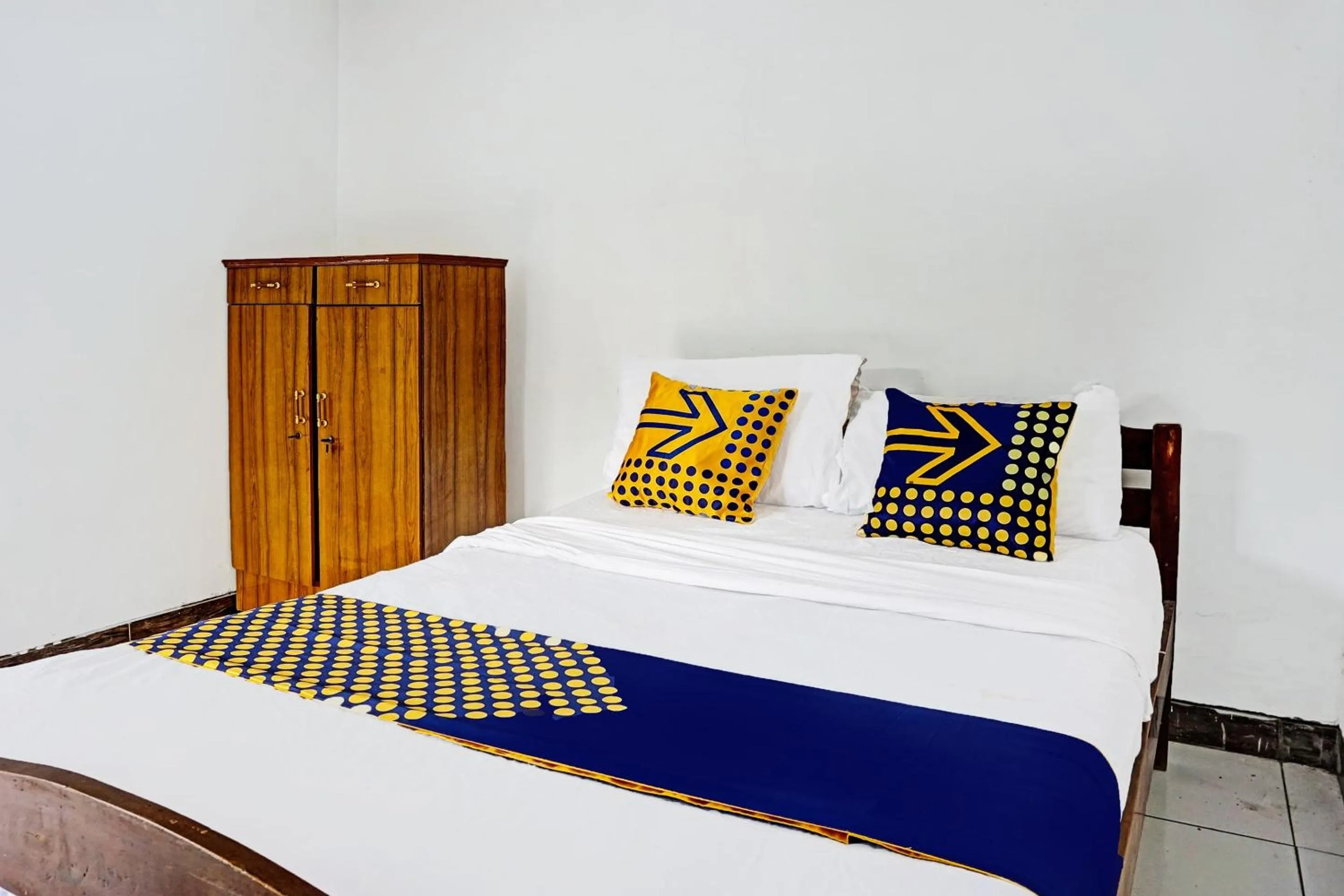 Bedroom, Bed in OYO Life 91896 Kost Bu Dewi Syariah