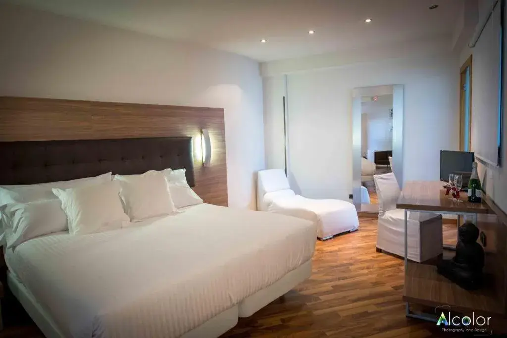 Deluxe Suite with Spa Bath in Hotel Bruc Deluxe Suite with Spa Bath in Hotel Bruc