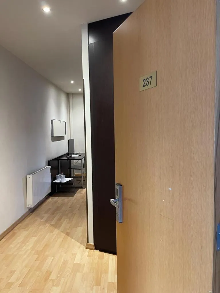 wardrobe in Hotel Bruc