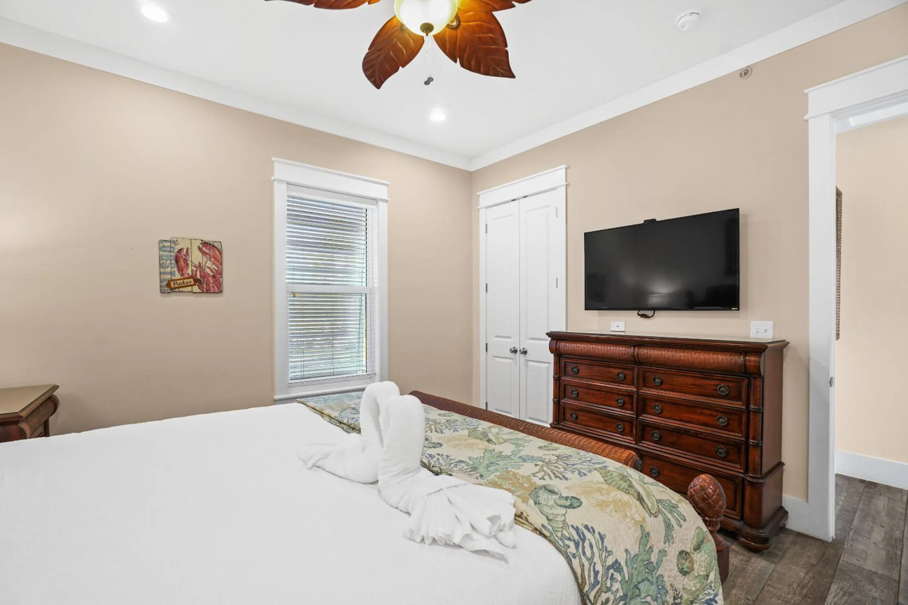 Bed in Beach House - Sweet N Salty by Panhandle Getaways