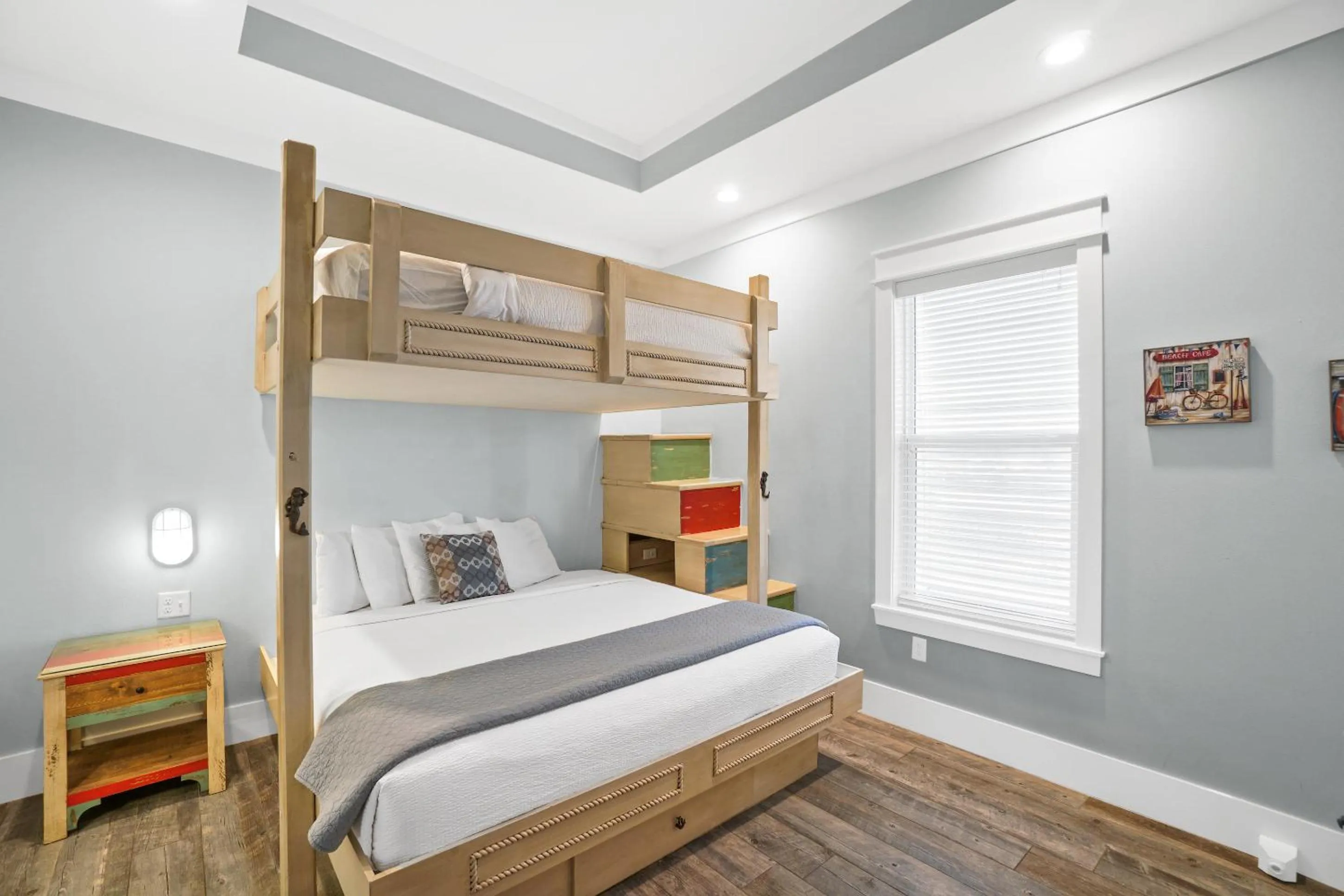 Bed in Beach House - Sweet N Salty by Panhandle Getaways