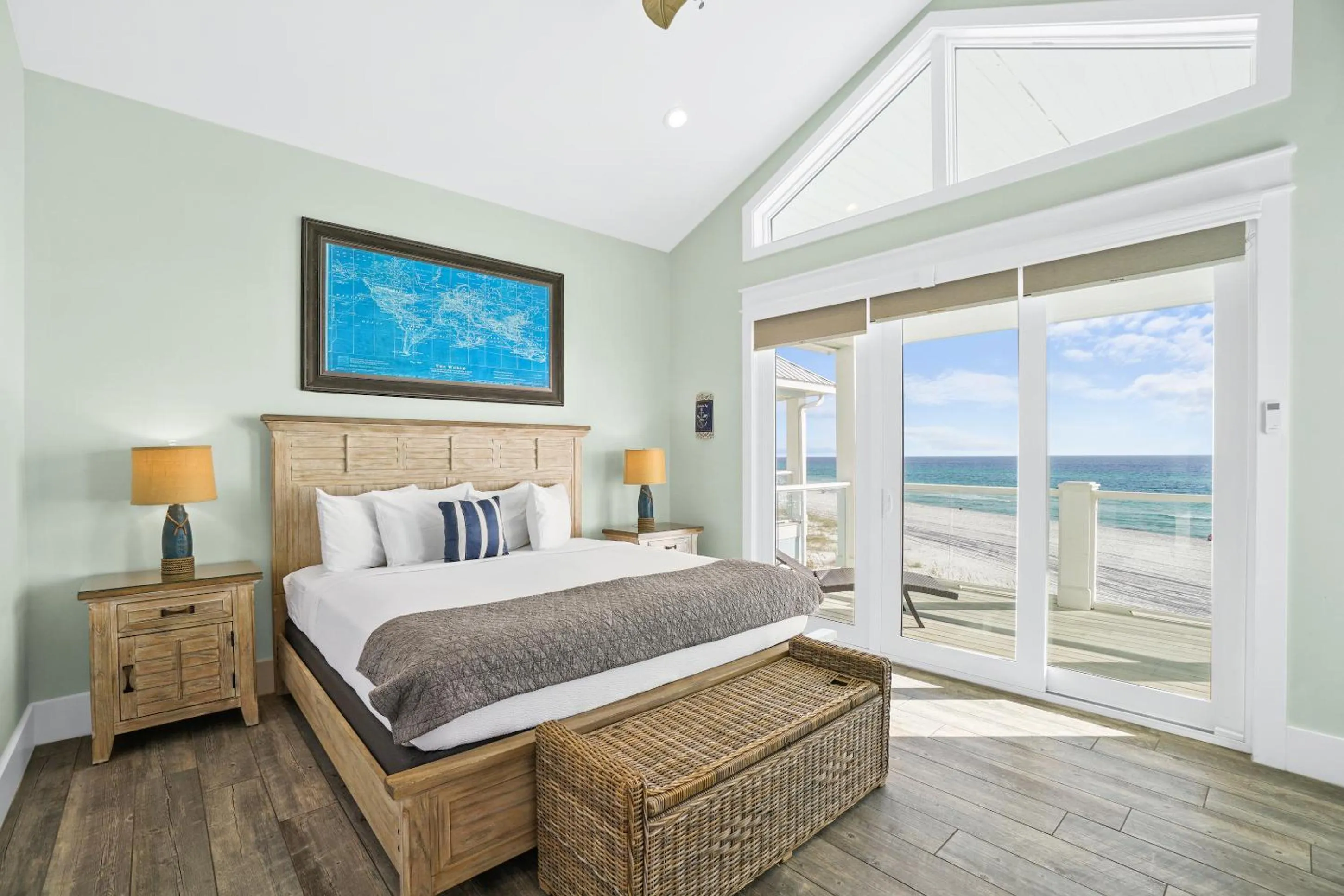 Bed in Beach House - Sweet N Salty by Panhandle Getaways