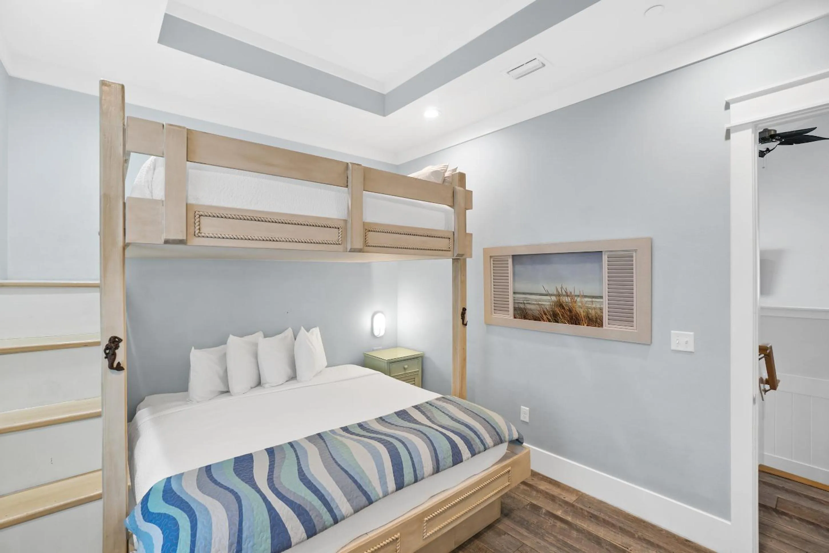 Bed in Beach House - Sweet N Salty by Panhandle Getaways