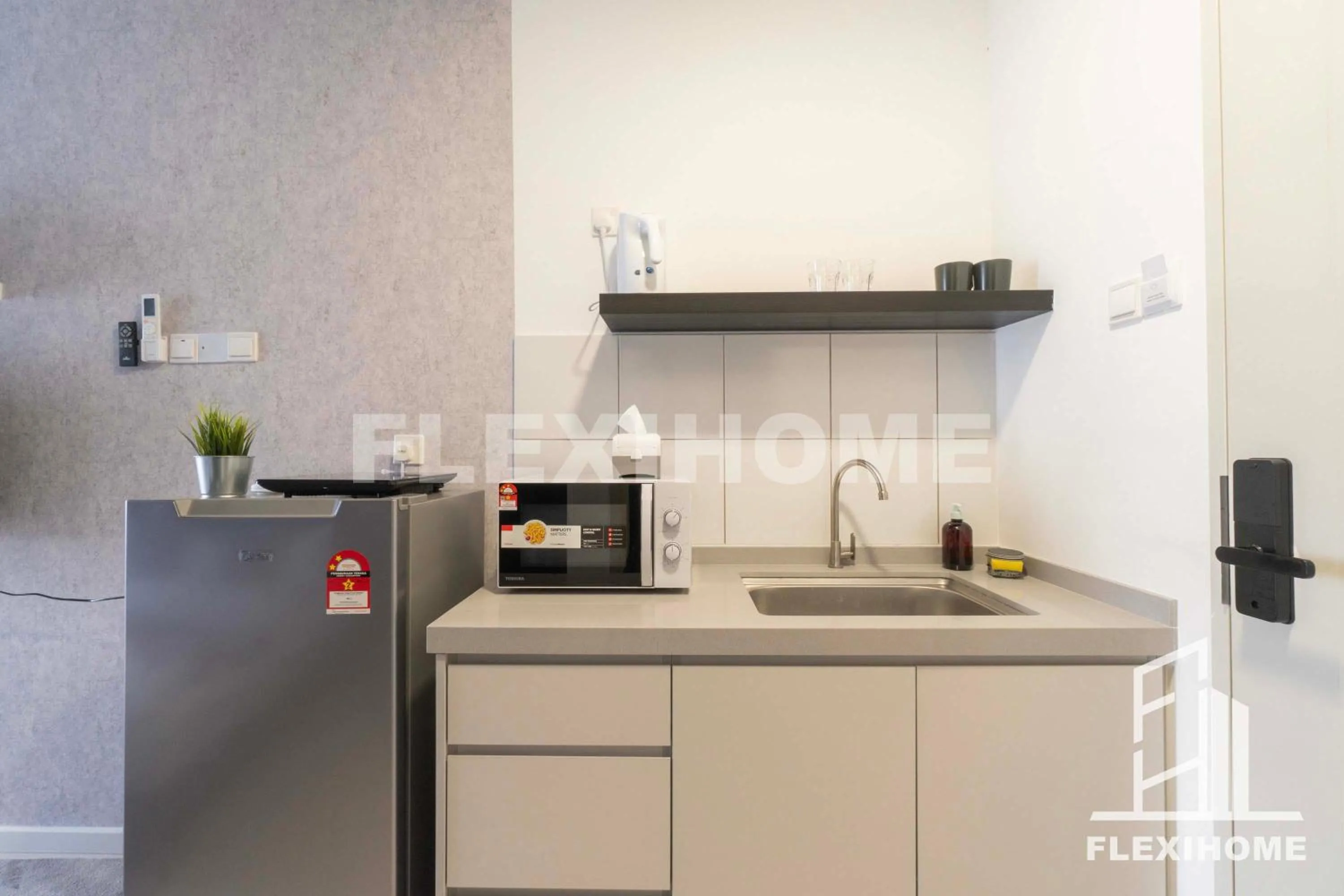 Kitchen or kitchenette in KLIA, KLIA2, Horizon Suites Sepang, Designed Studio, by Flexihome-MY