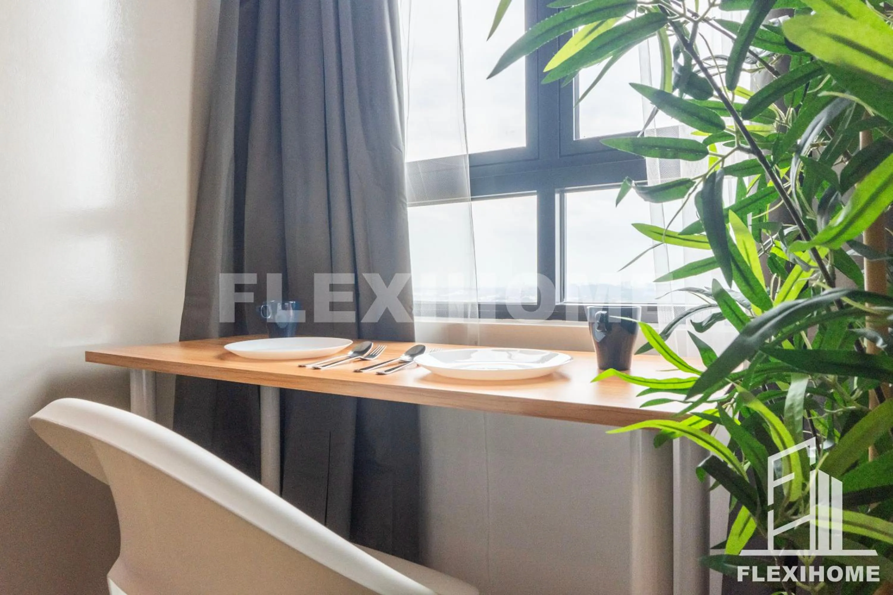 Dining area in KLIA, KLIA2, Horizon Suites Sepang, Designed Studio, by Flexihome-MY