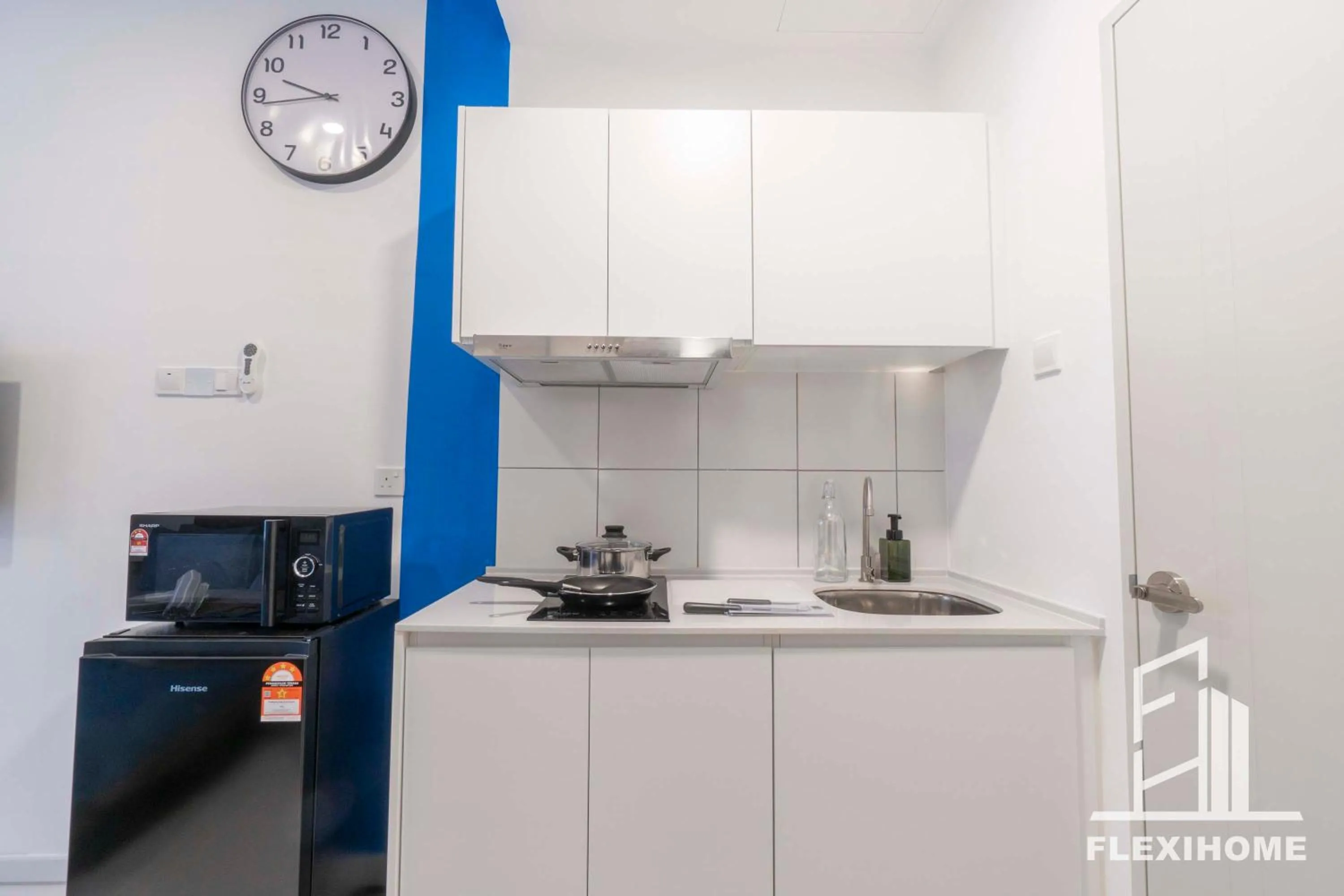 Kitchen or kitchenette in KLIA, KLIA2, Horizon Suites Sepang, Designed Studio, by Flexihome-MY