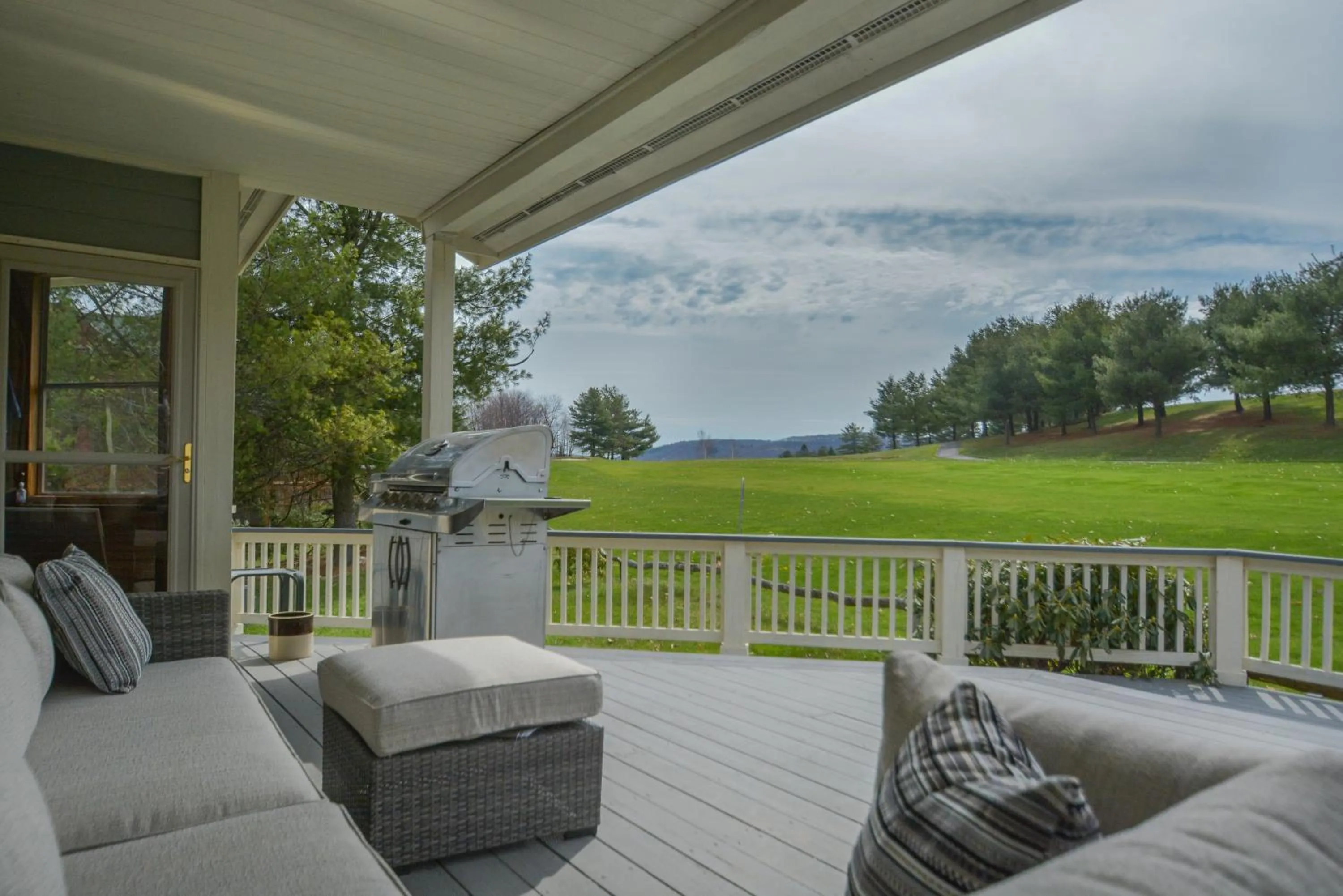 Property building in Forever Young