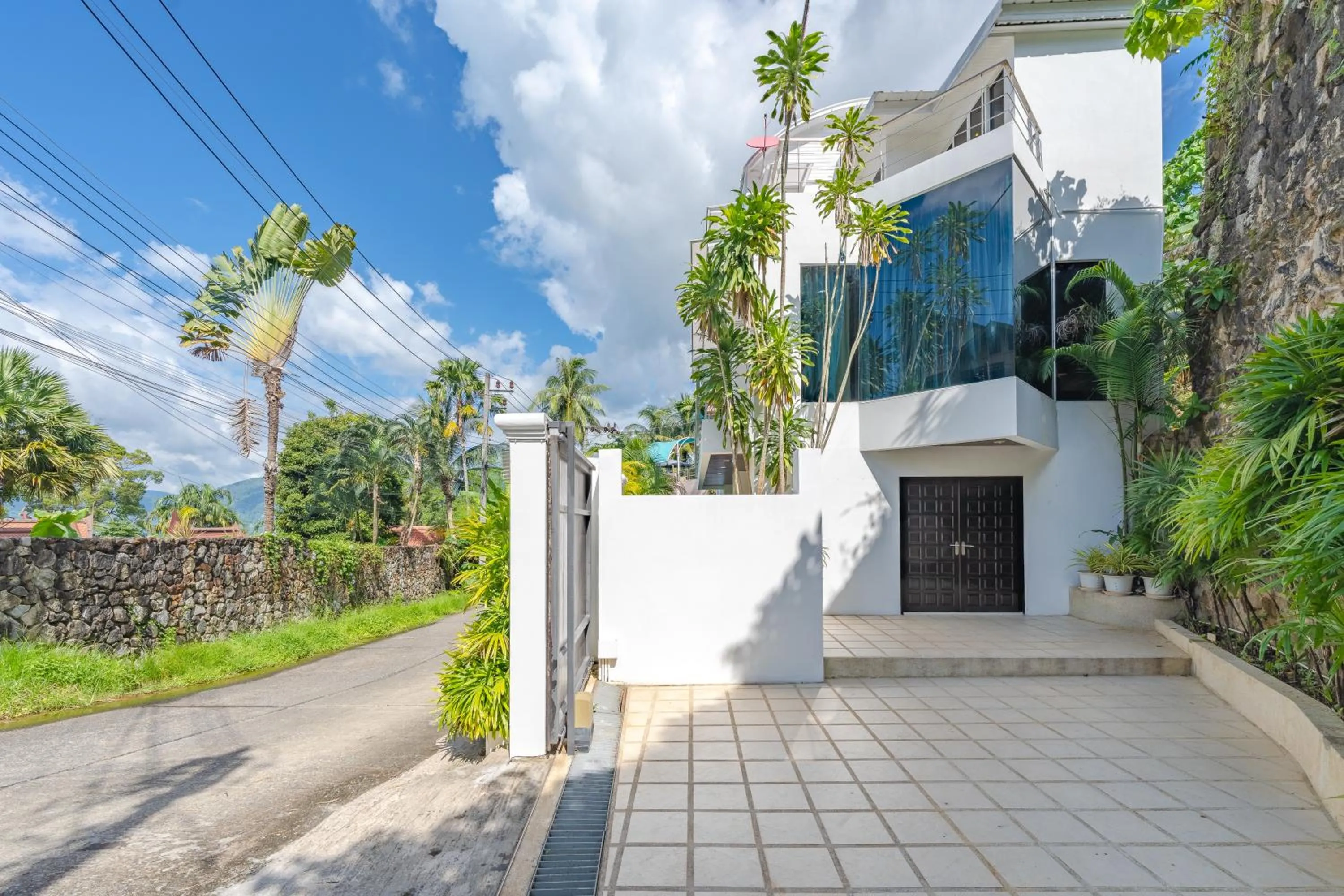 White Villa Patong