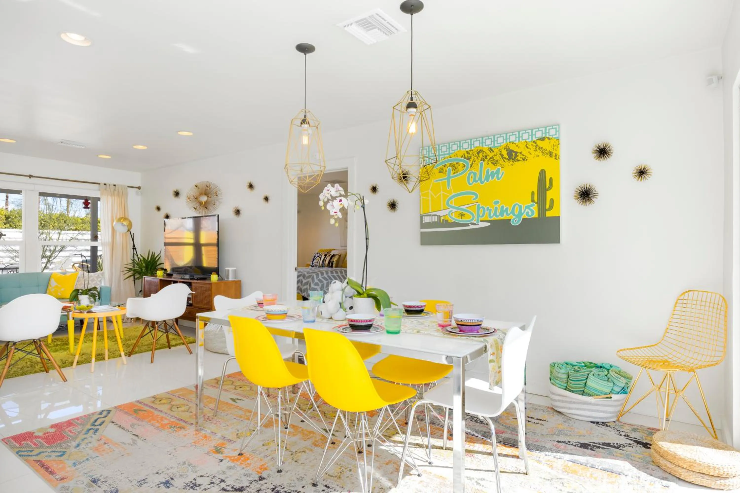 Amarillo House - Luxury Home with Pool & Spa