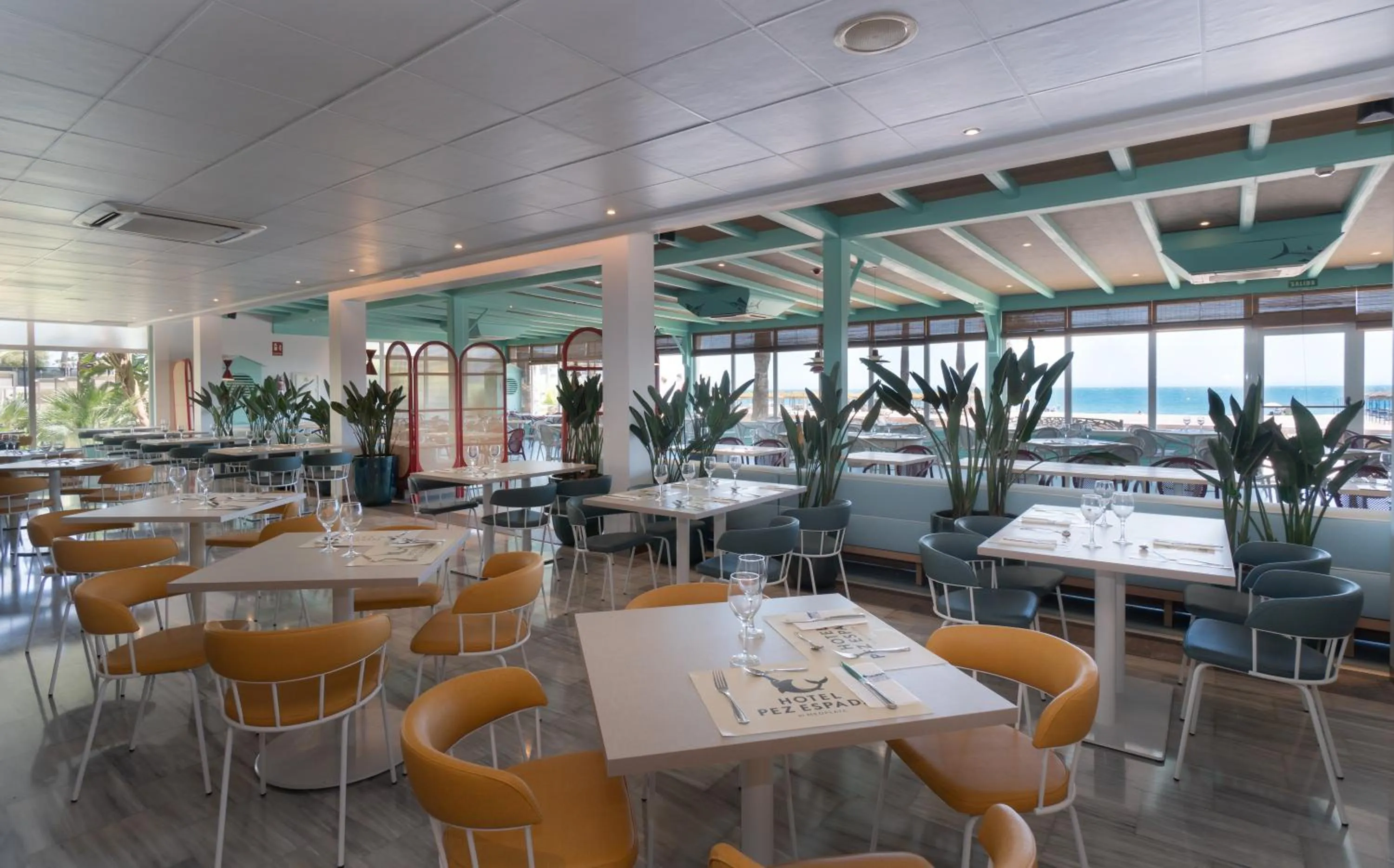 Restaurant/places to eat in Medplaya Hotel Pez Espada