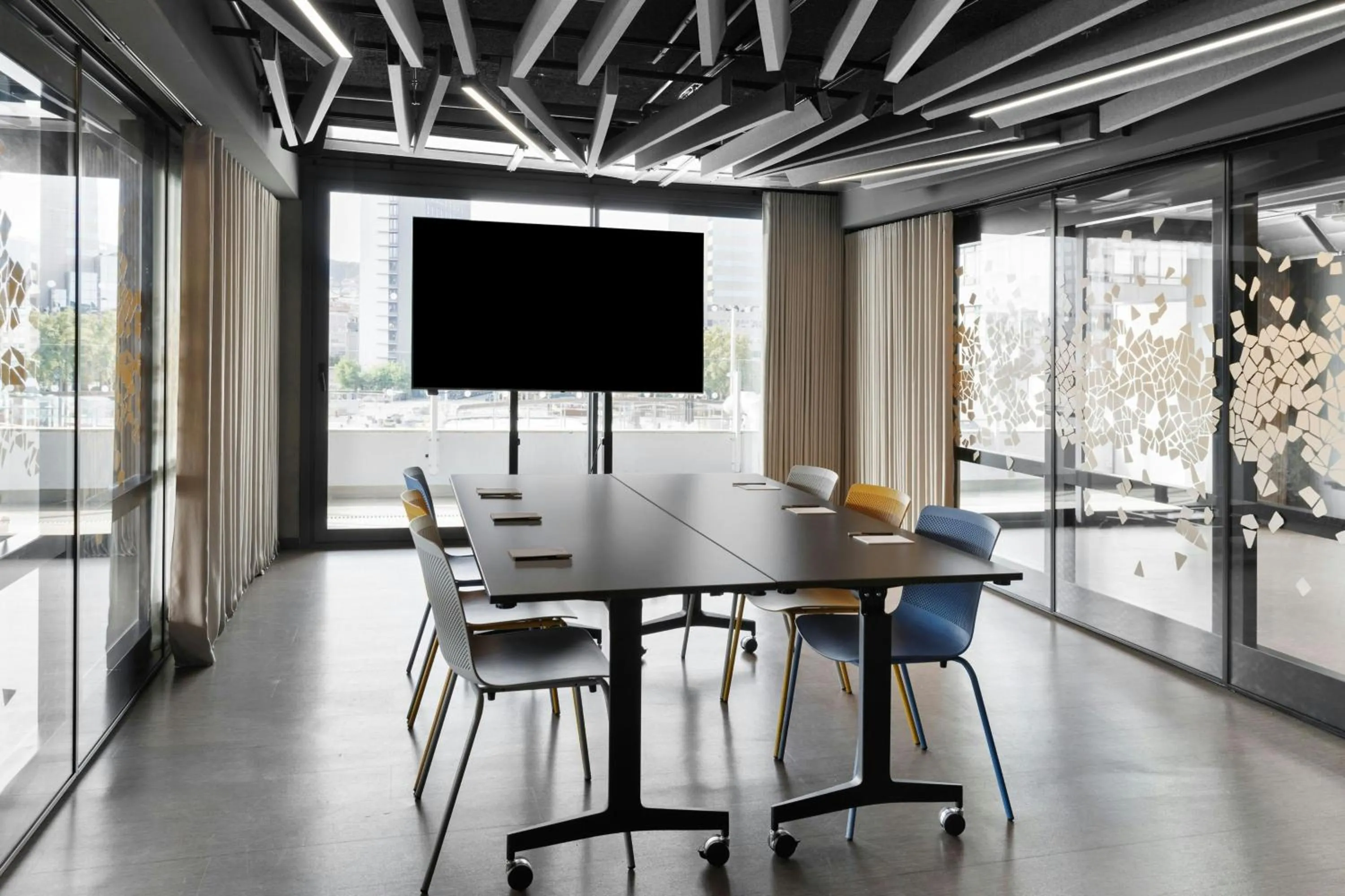 Meeting/conference room in Moxy Barcelona