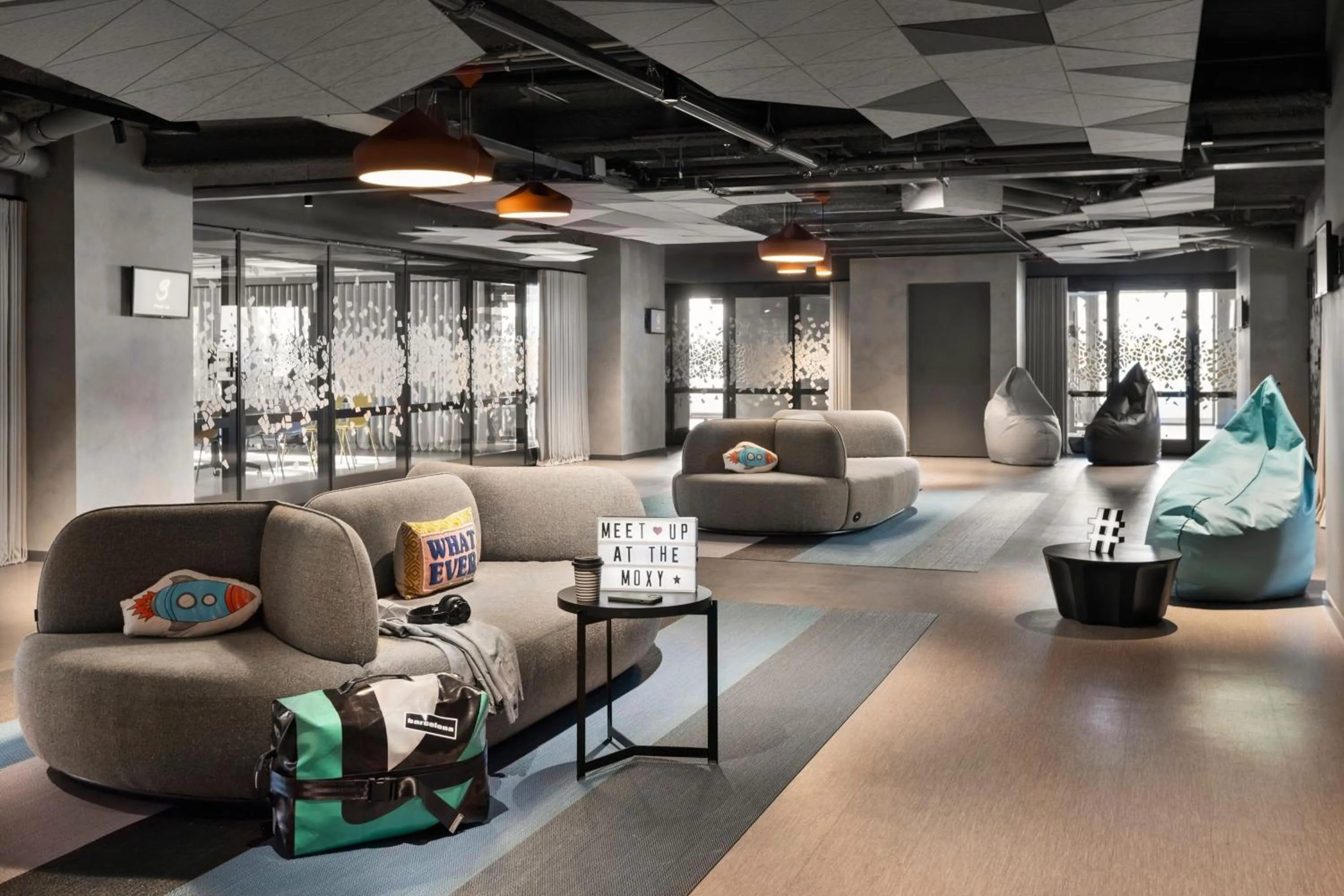 Meeting/conference room in Moxy Barcelona