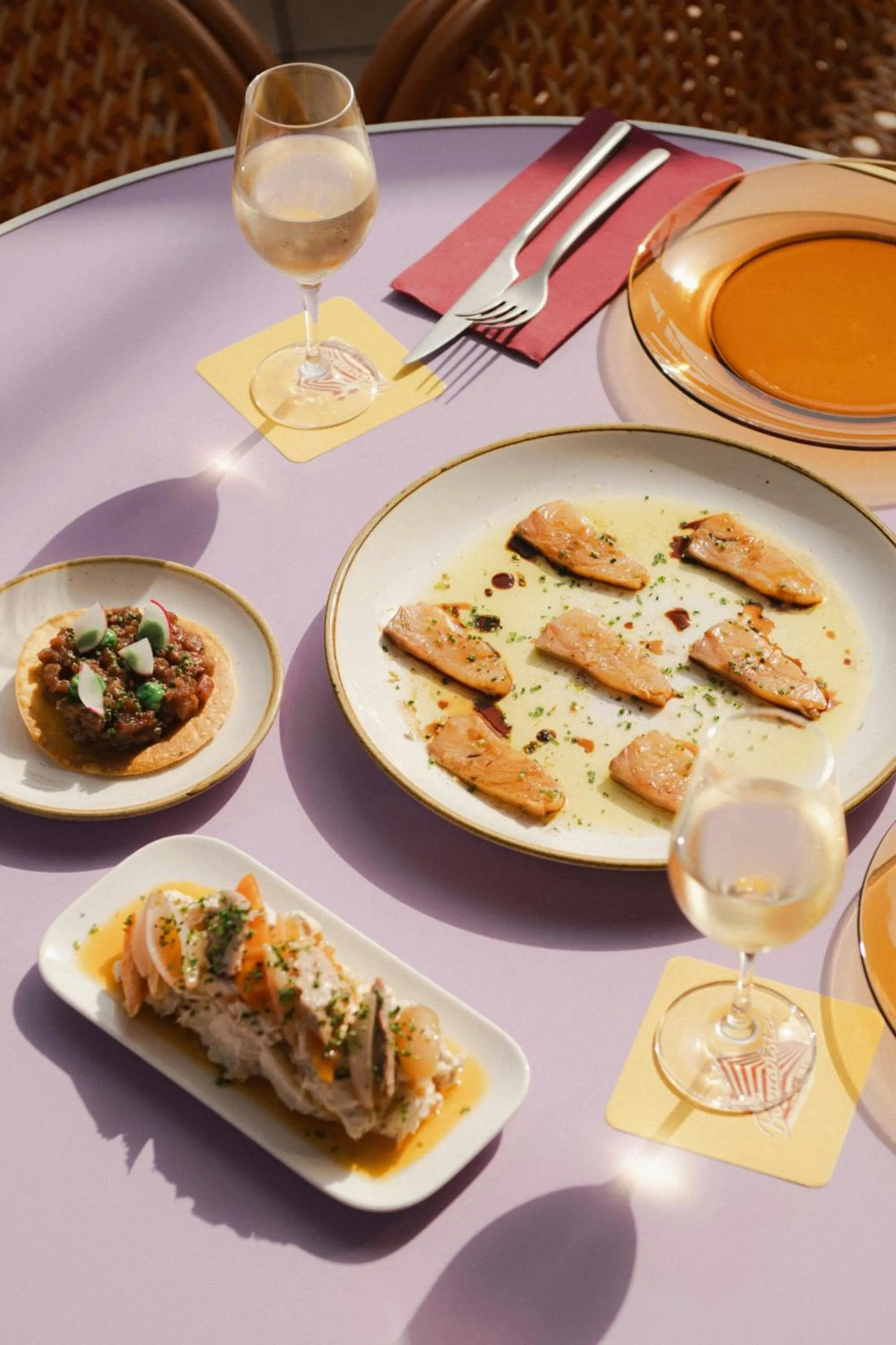 Restaurant/places to eat in Moxy Barcelona