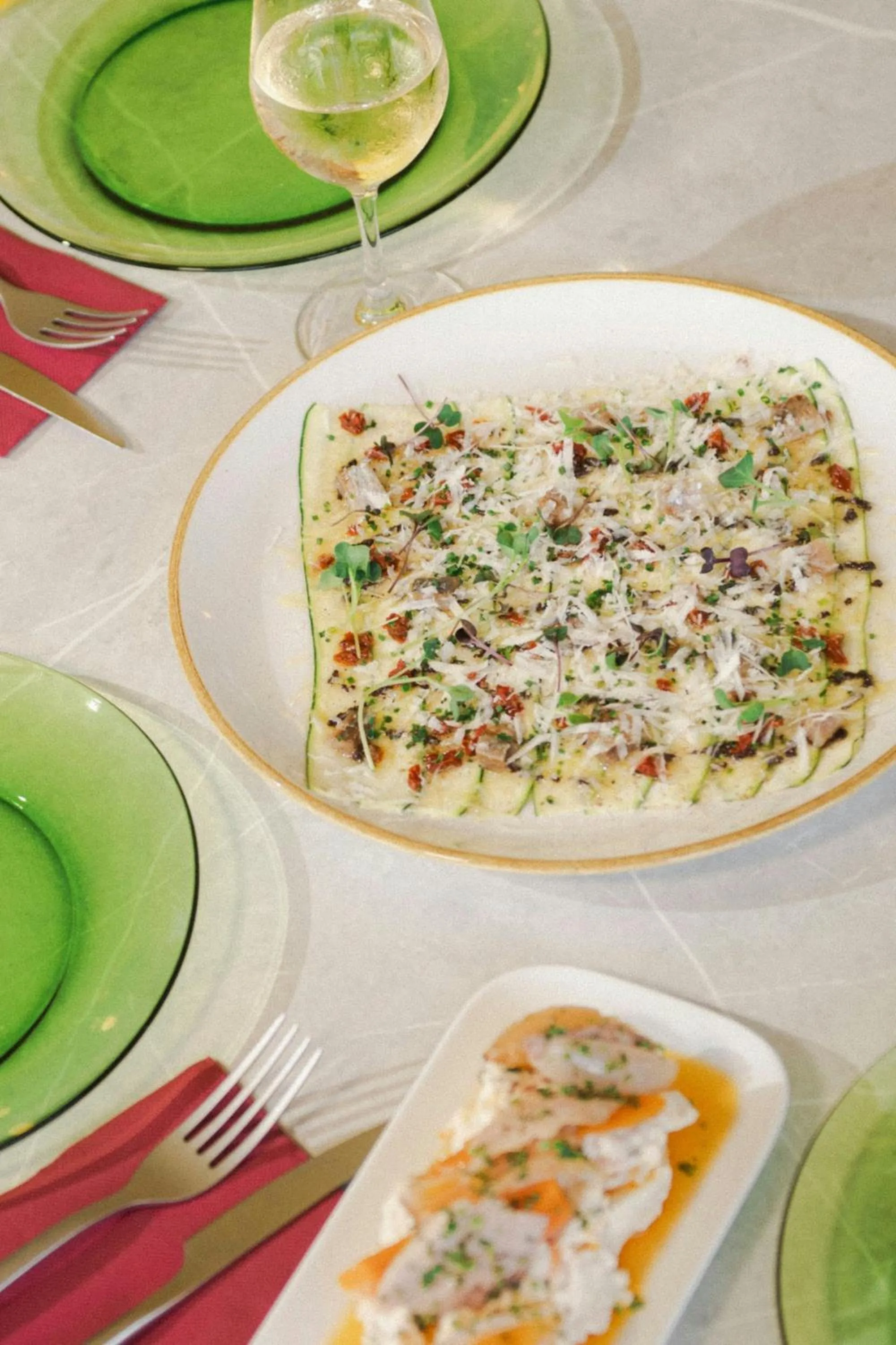 Restaurant/places to eat in Moxy Barcelona