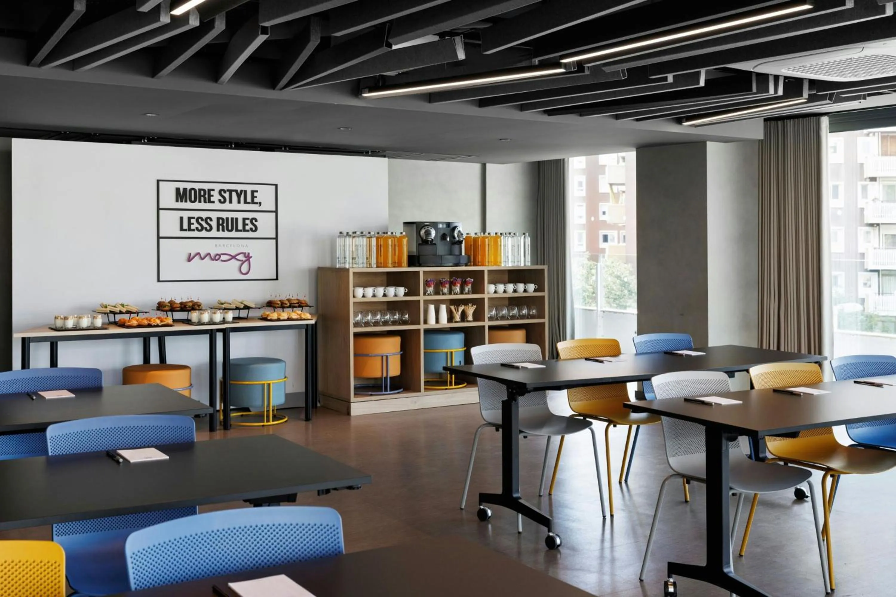 Meeting/conference room in Moxy Barcelona