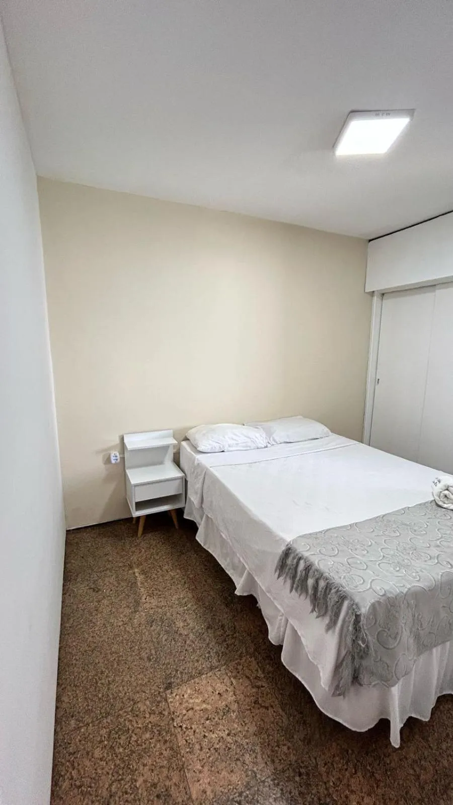 Bed in Flat Atlântico Neto