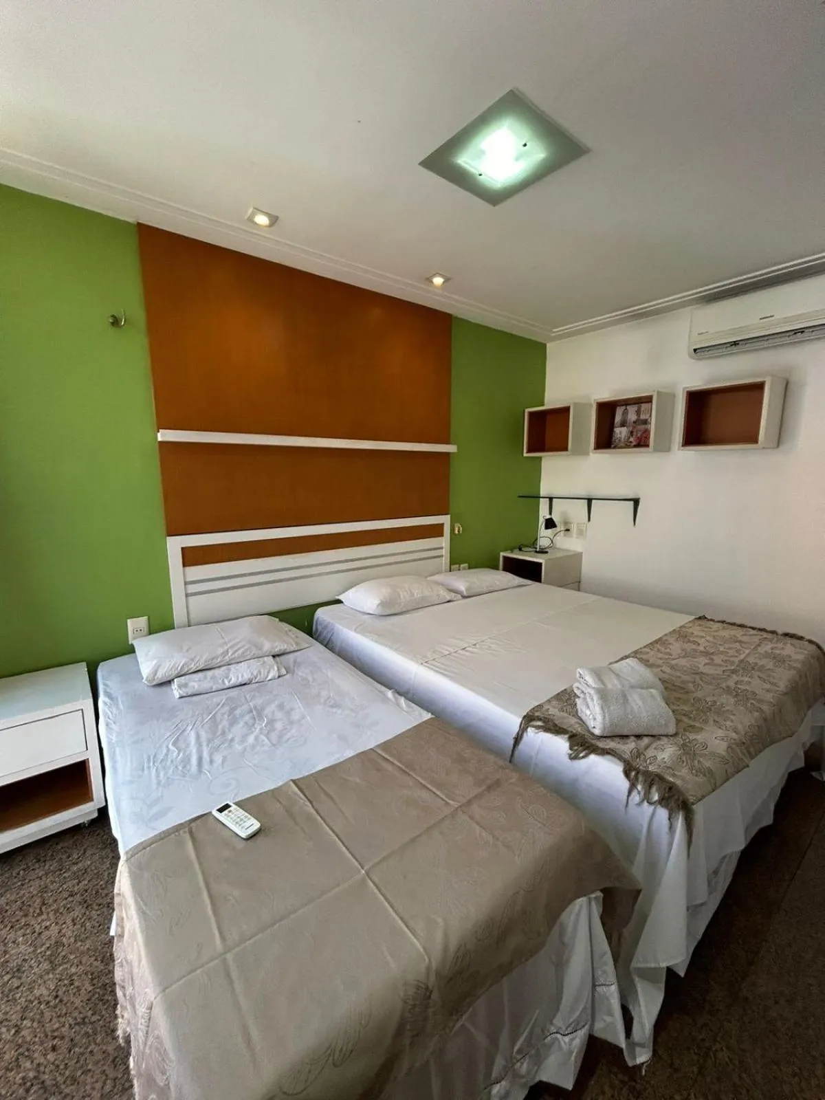 Bed in Flat Atlântico Neto