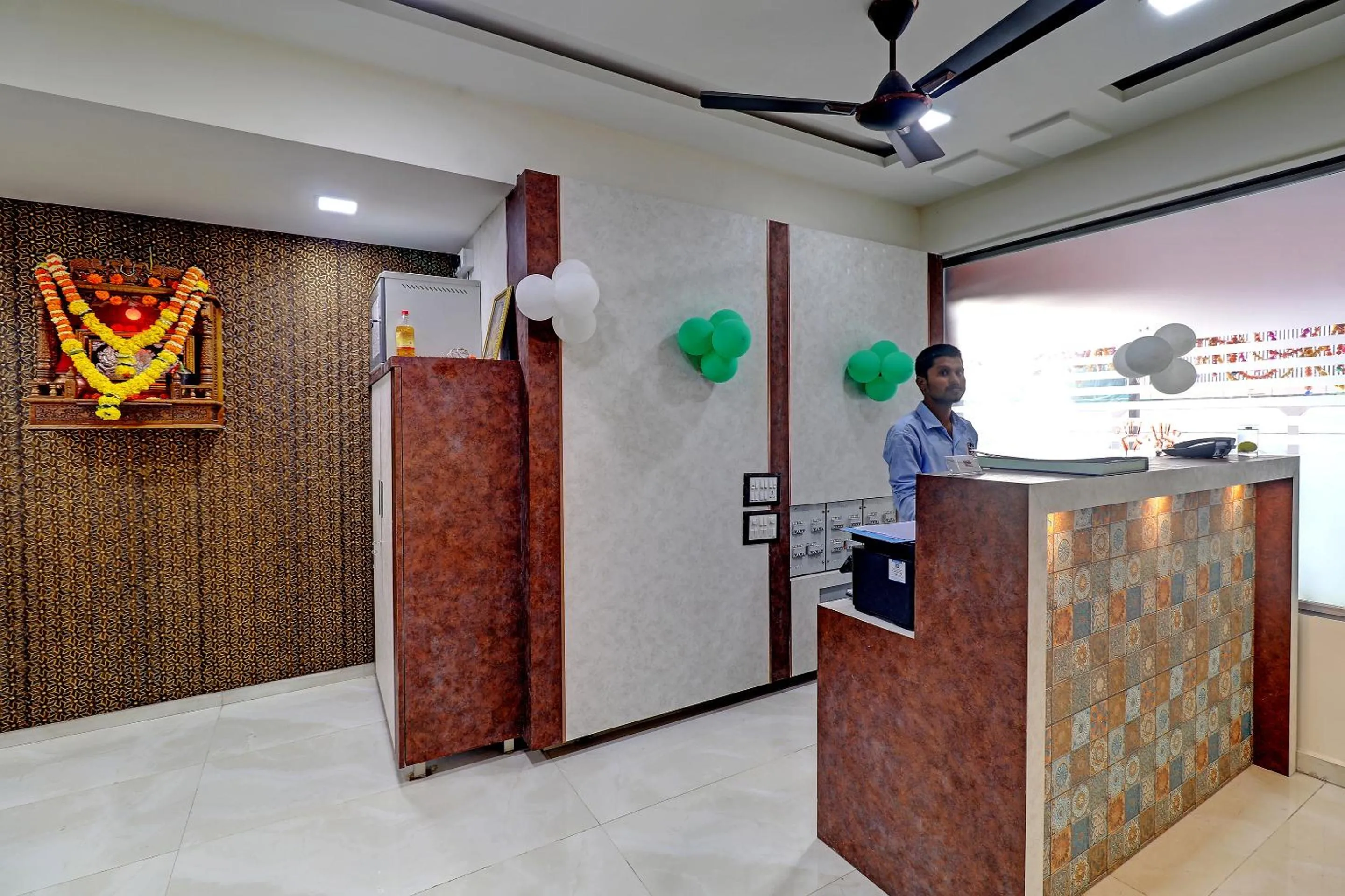 Lobby or reception in Sun Inn Residency Rabale