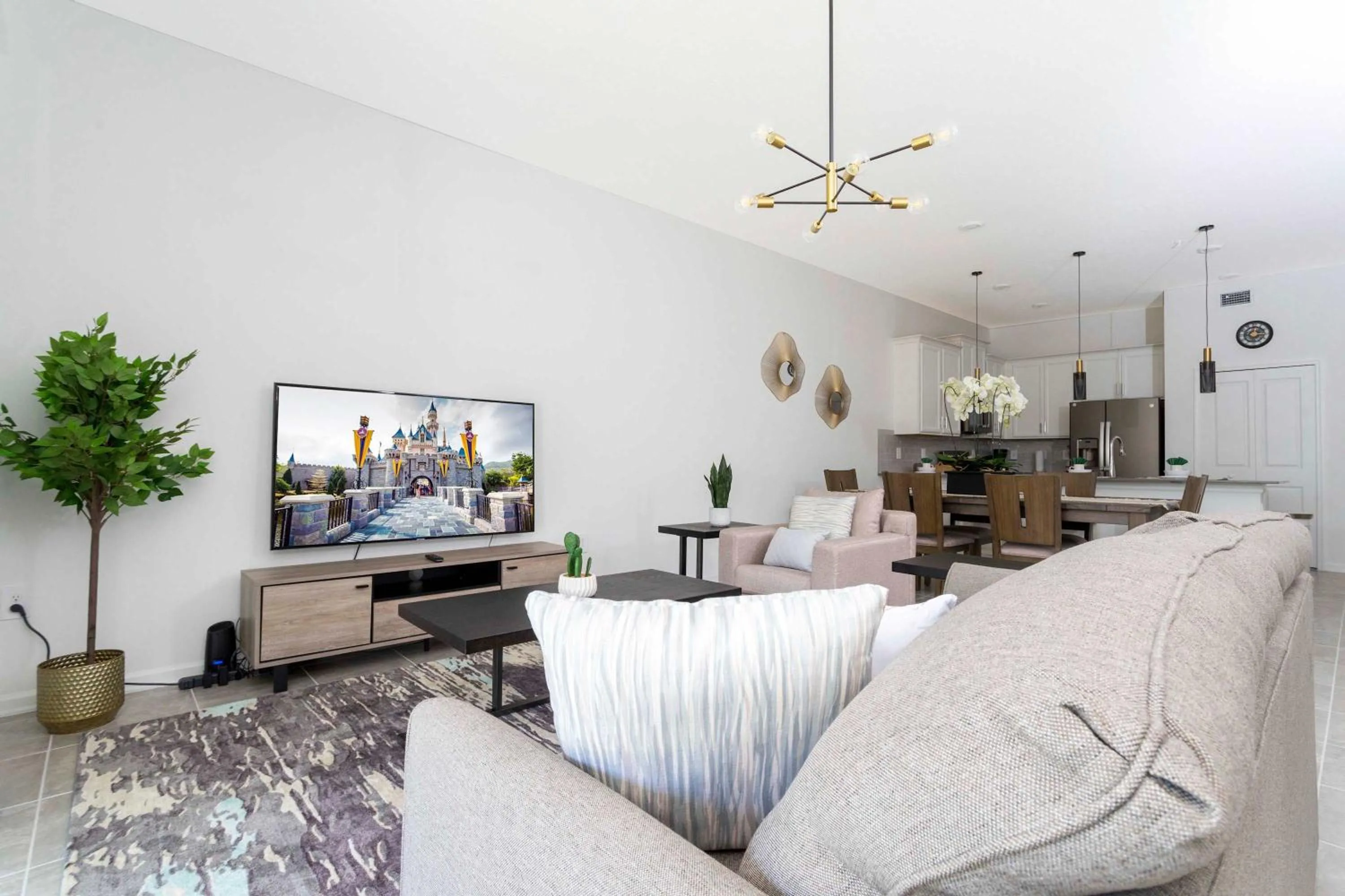 Family Friendly 2 Bd Close to Disney @Champions Gate 8899