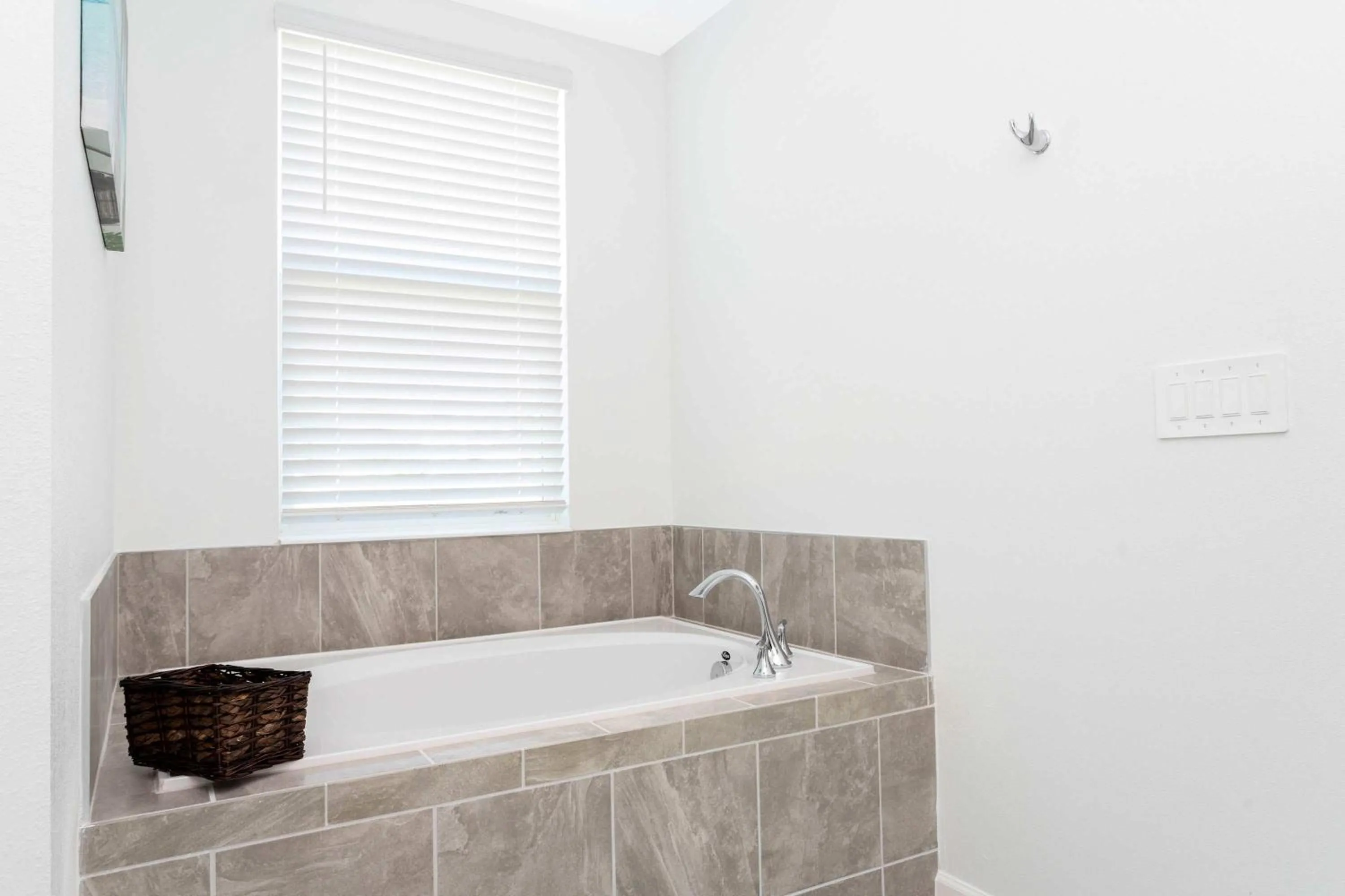 Family Friendly 2 Bd Close to Disney @Champions Gate 8899