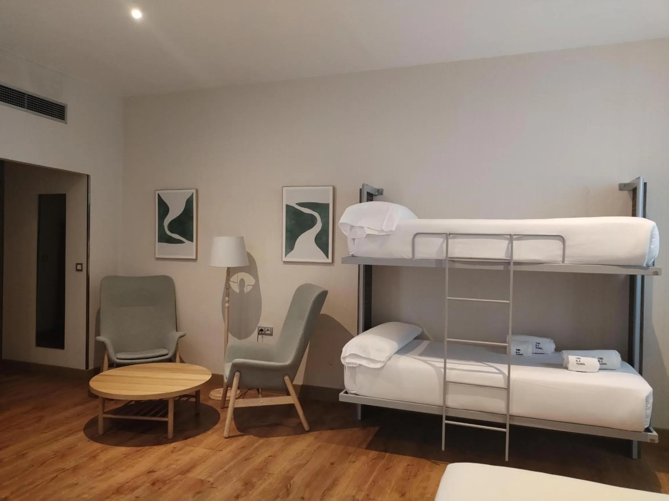 bunk bed, Bed in Petit Palace Santa Cruz