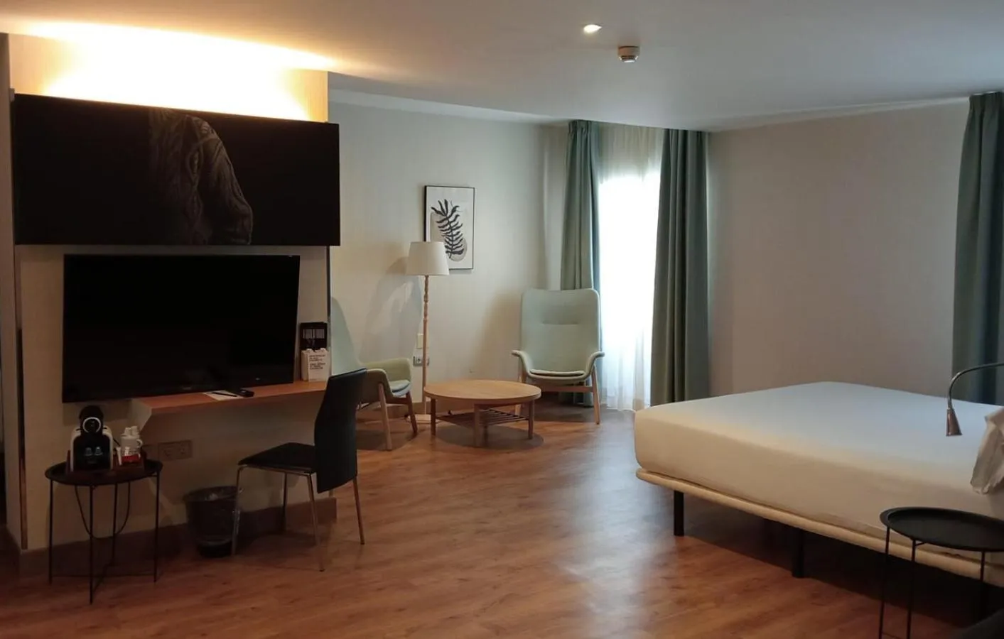 Bedroom, Bed in Petit Palace Santa Cruz