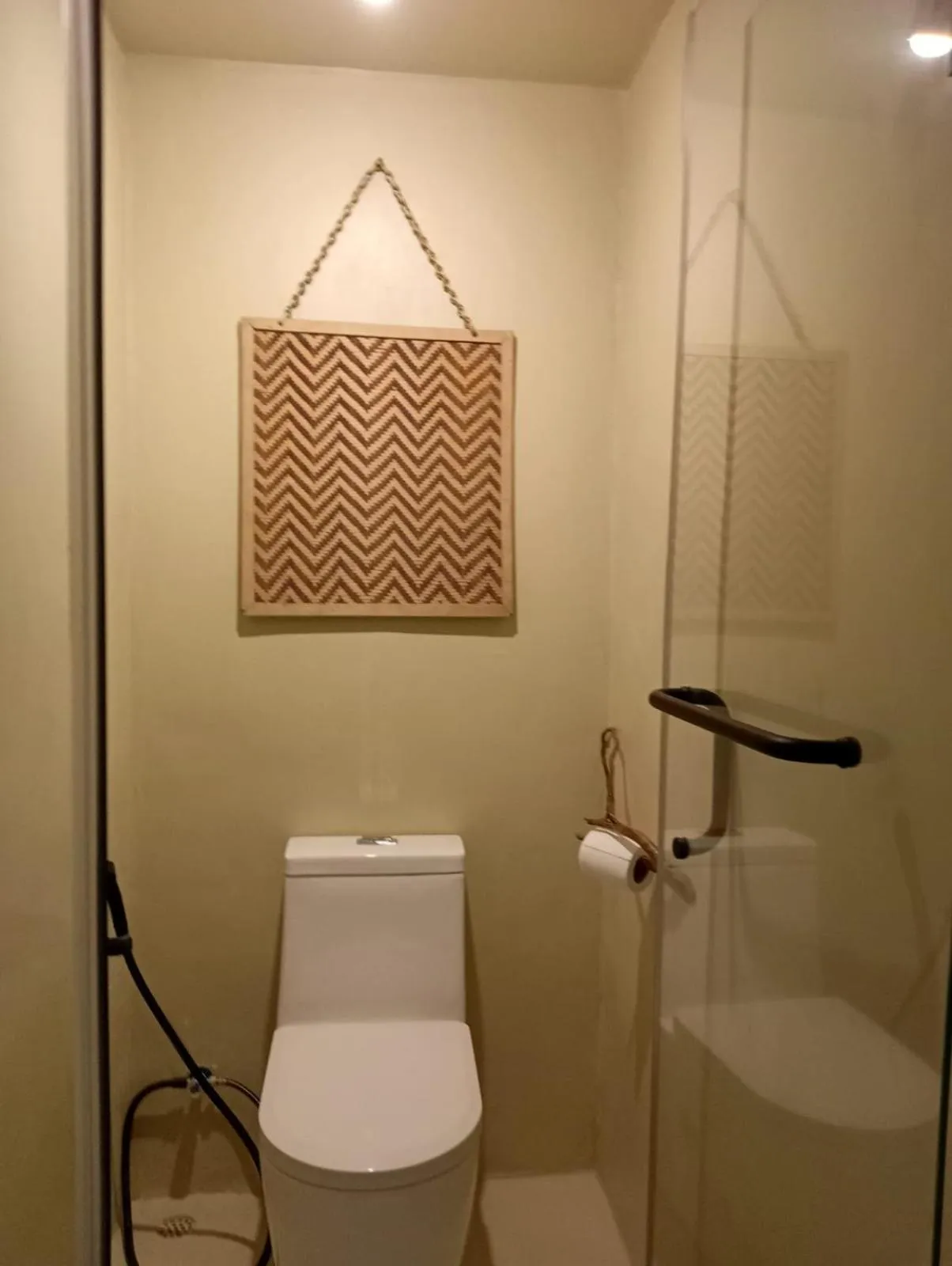 Toilet in The Beach House Ocam Ocam