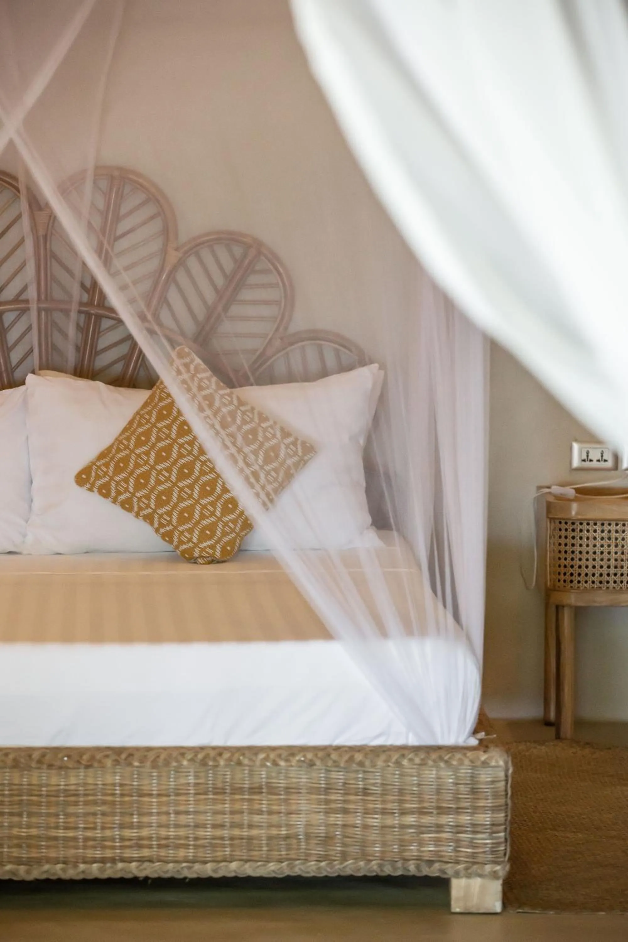 Bed in The Beach House Ocam Ocam