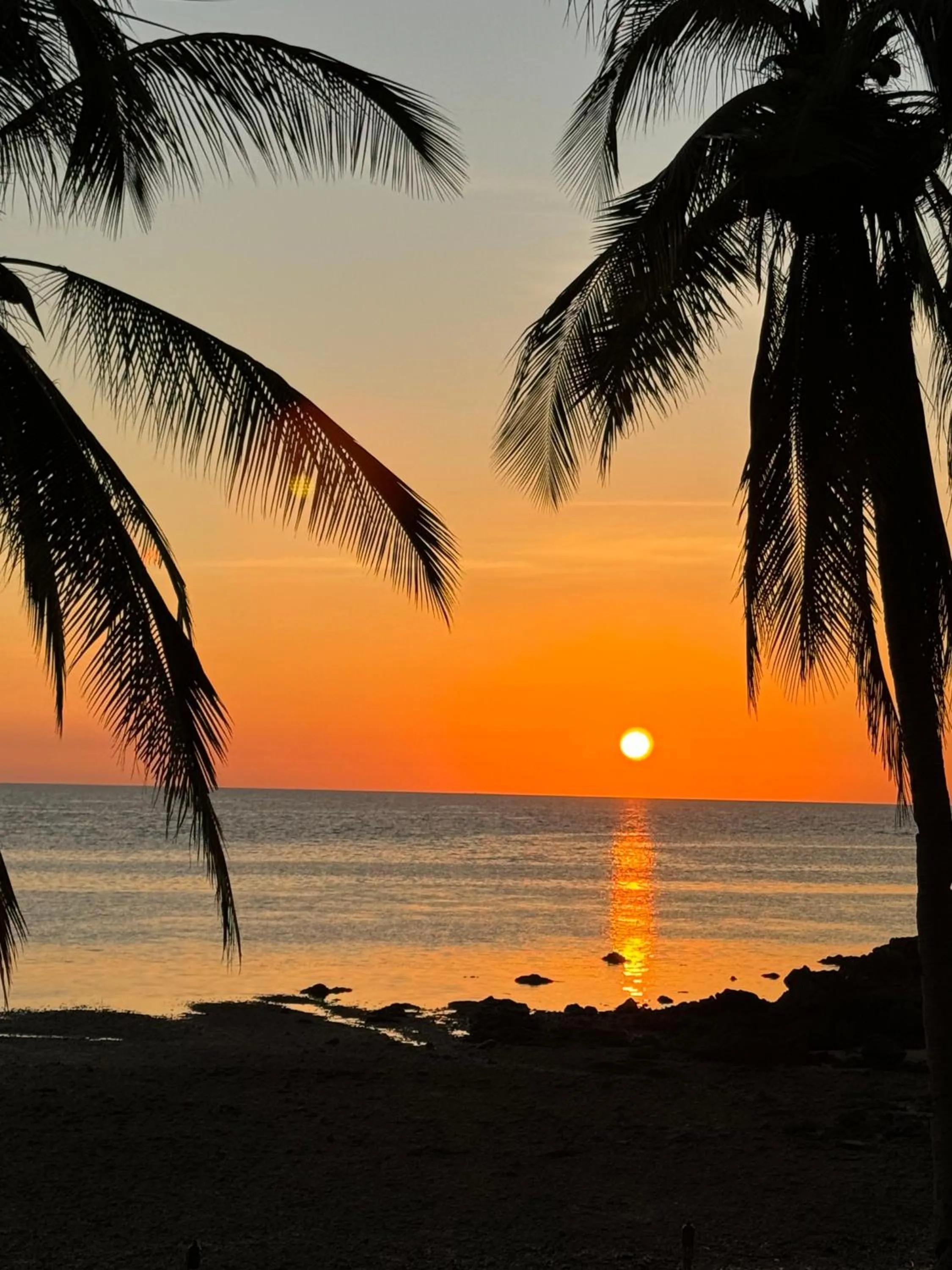 Sea view in The Beach House Ocam Ocam
