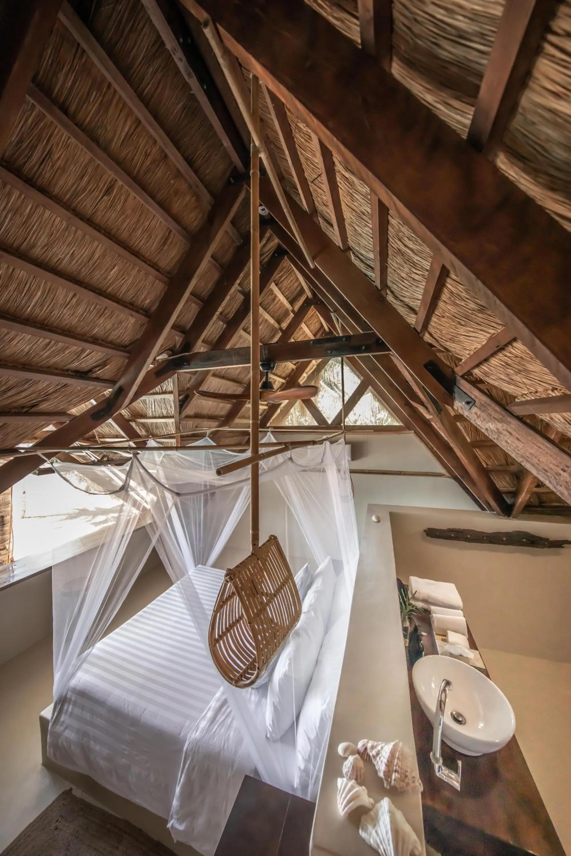 Photo of the whole room, Bed in The Beach House Ocam Ocam