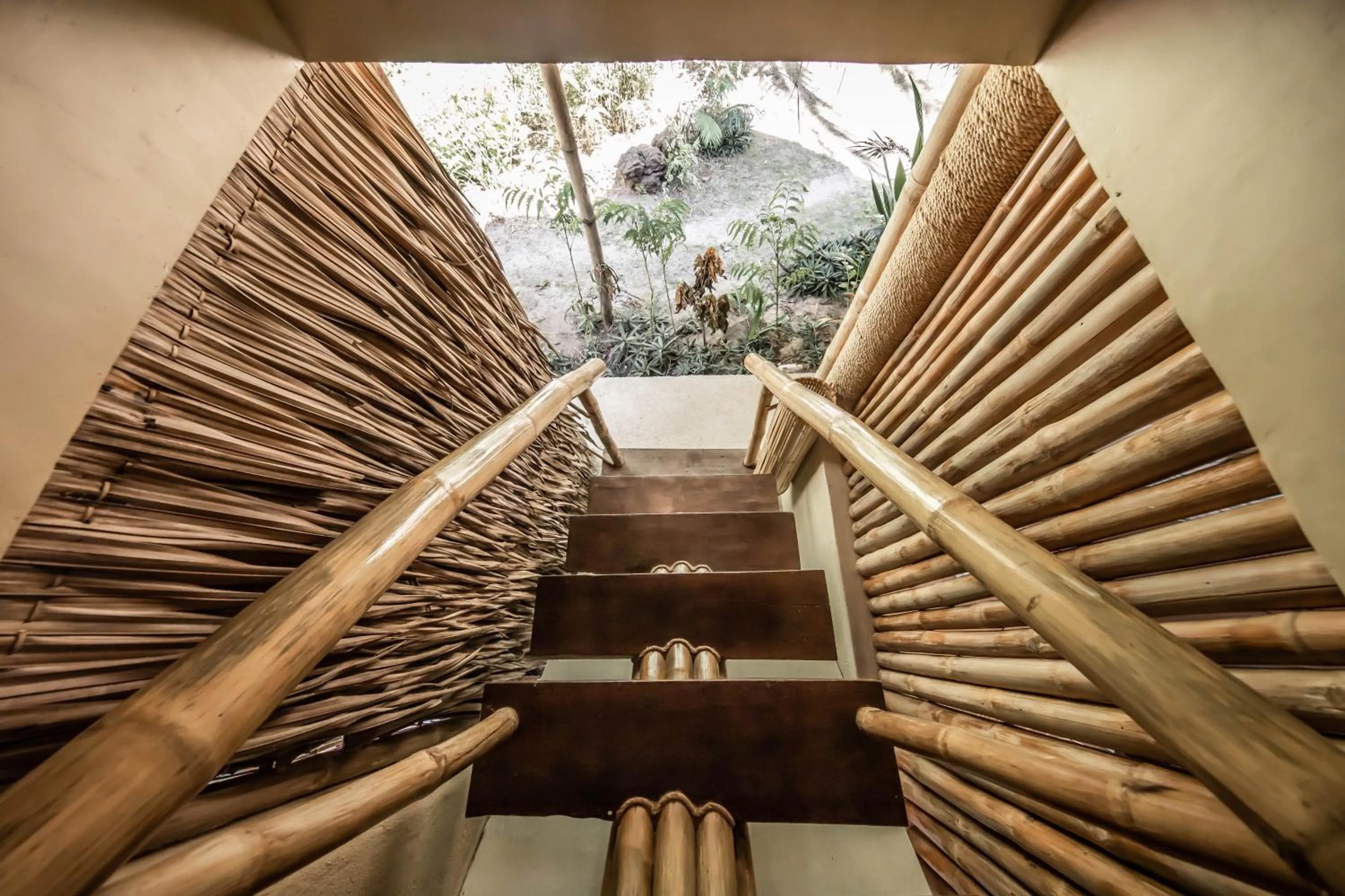 Facade/entrance in The Beach House Ocam Ocam