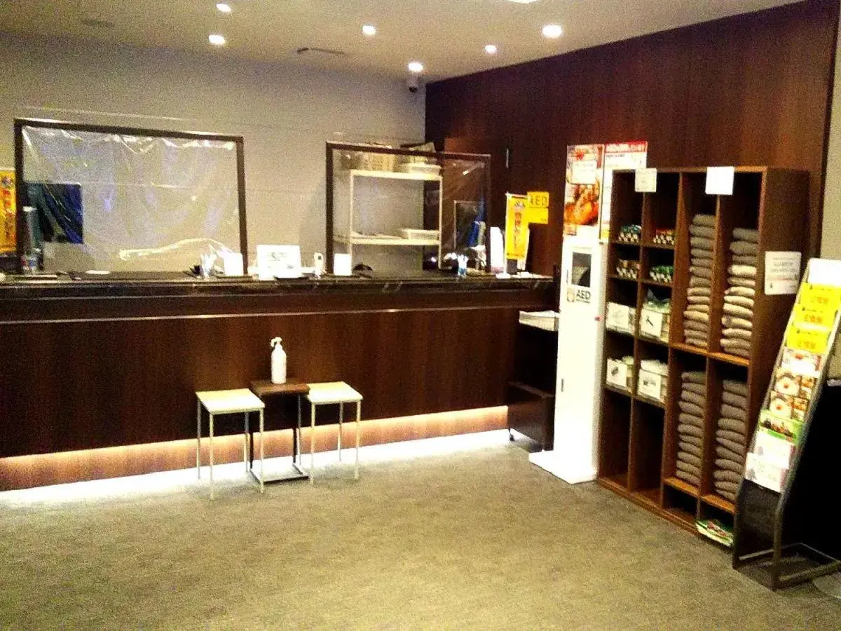 Lobby or reception in HOTEL GLAN Y's KUMAGAYAEKIMAE premier Lobby or reception in HOTEL GLAN Y's KUMAGAYAEKIMAE premier