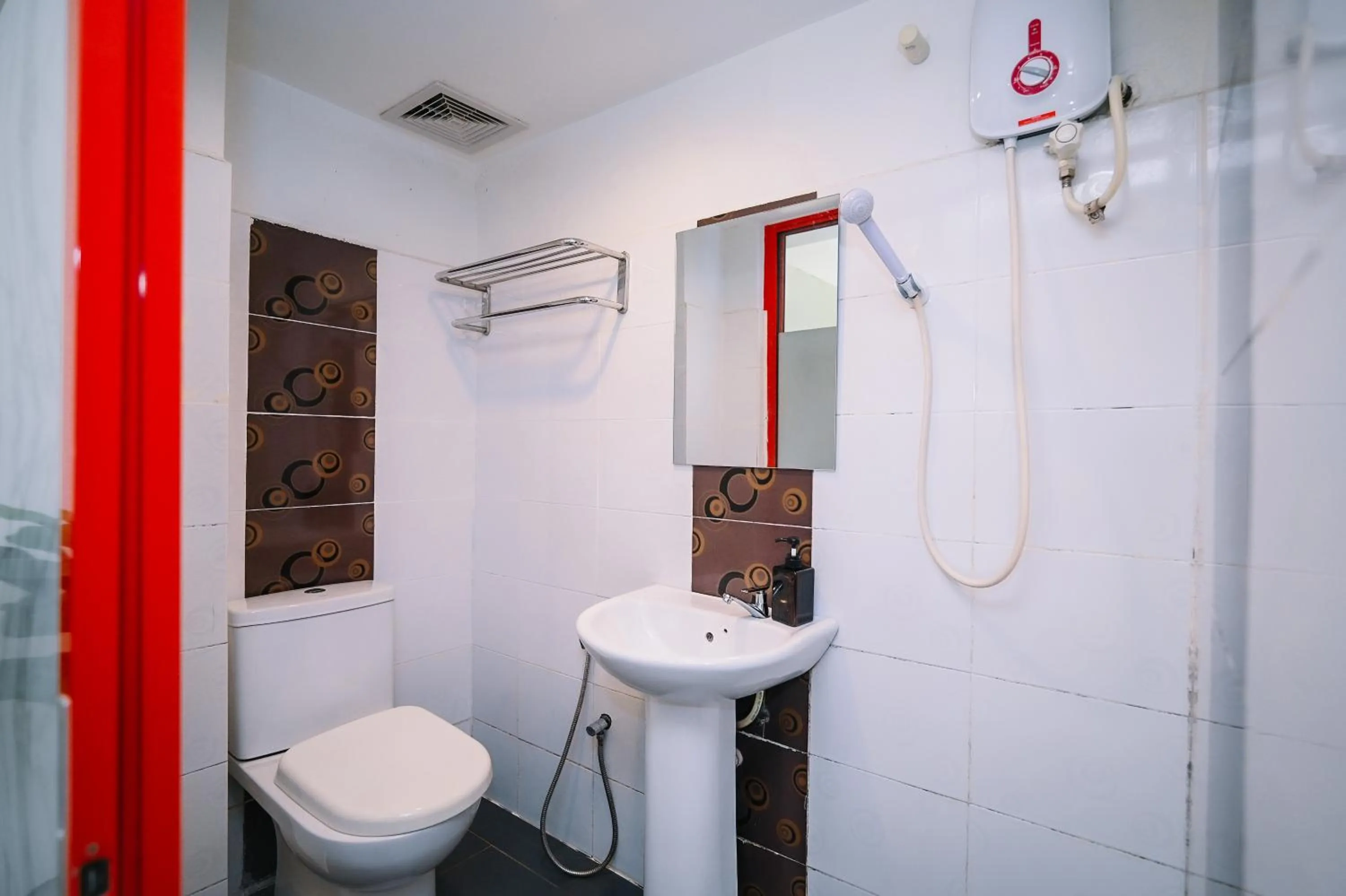 Swing & Pillows - PJ SS2