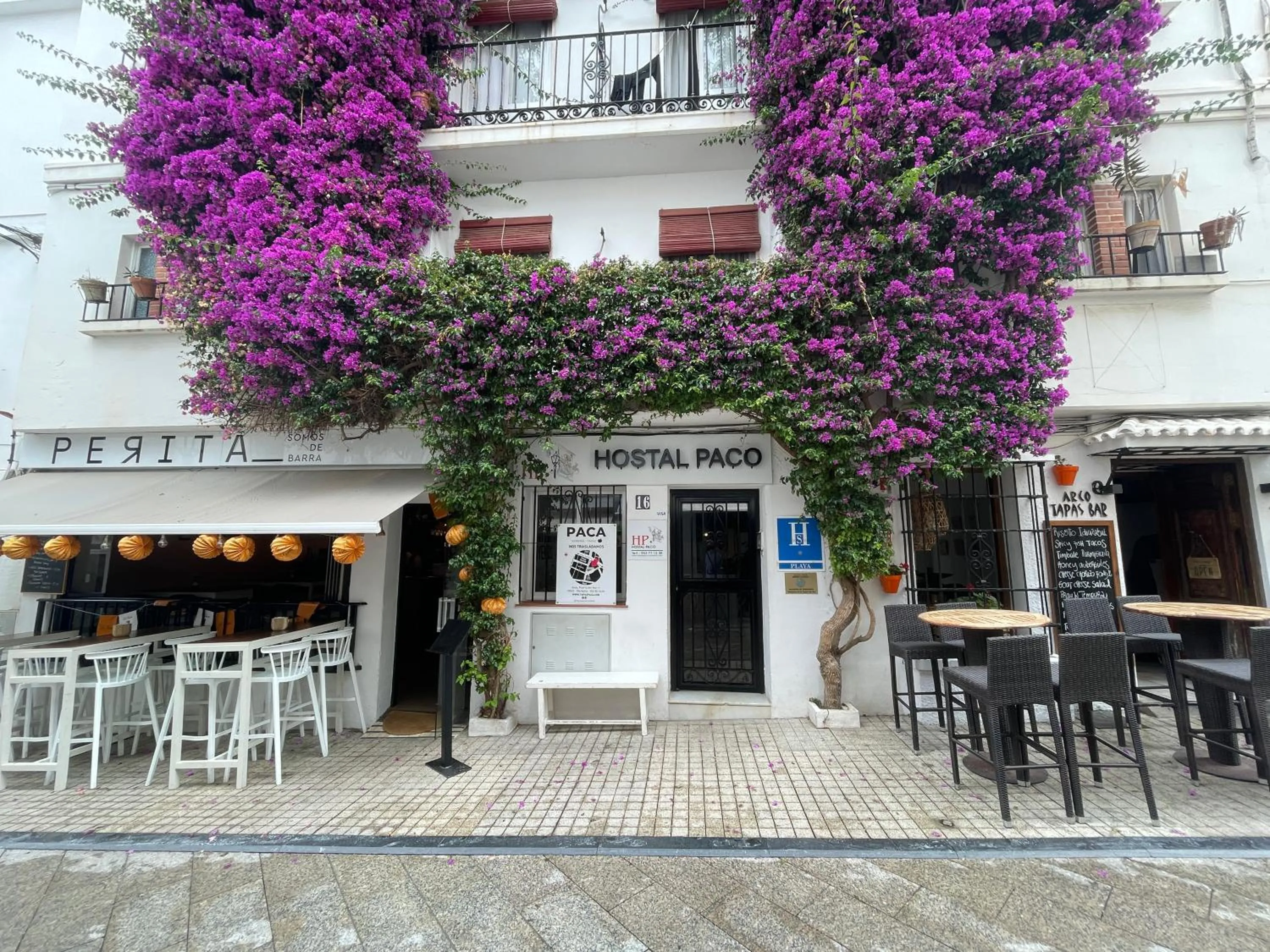 Property building in Hostal Paco Marbella