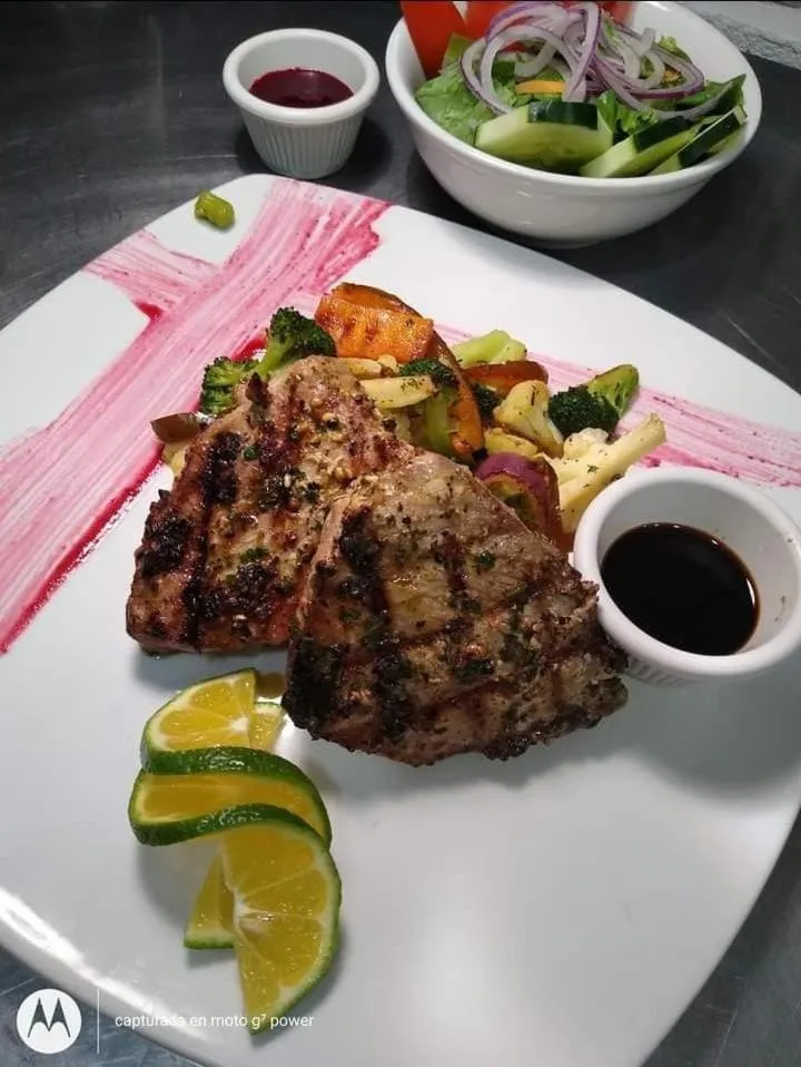 Restaurant/places to eat in Chirripo Art Hotel