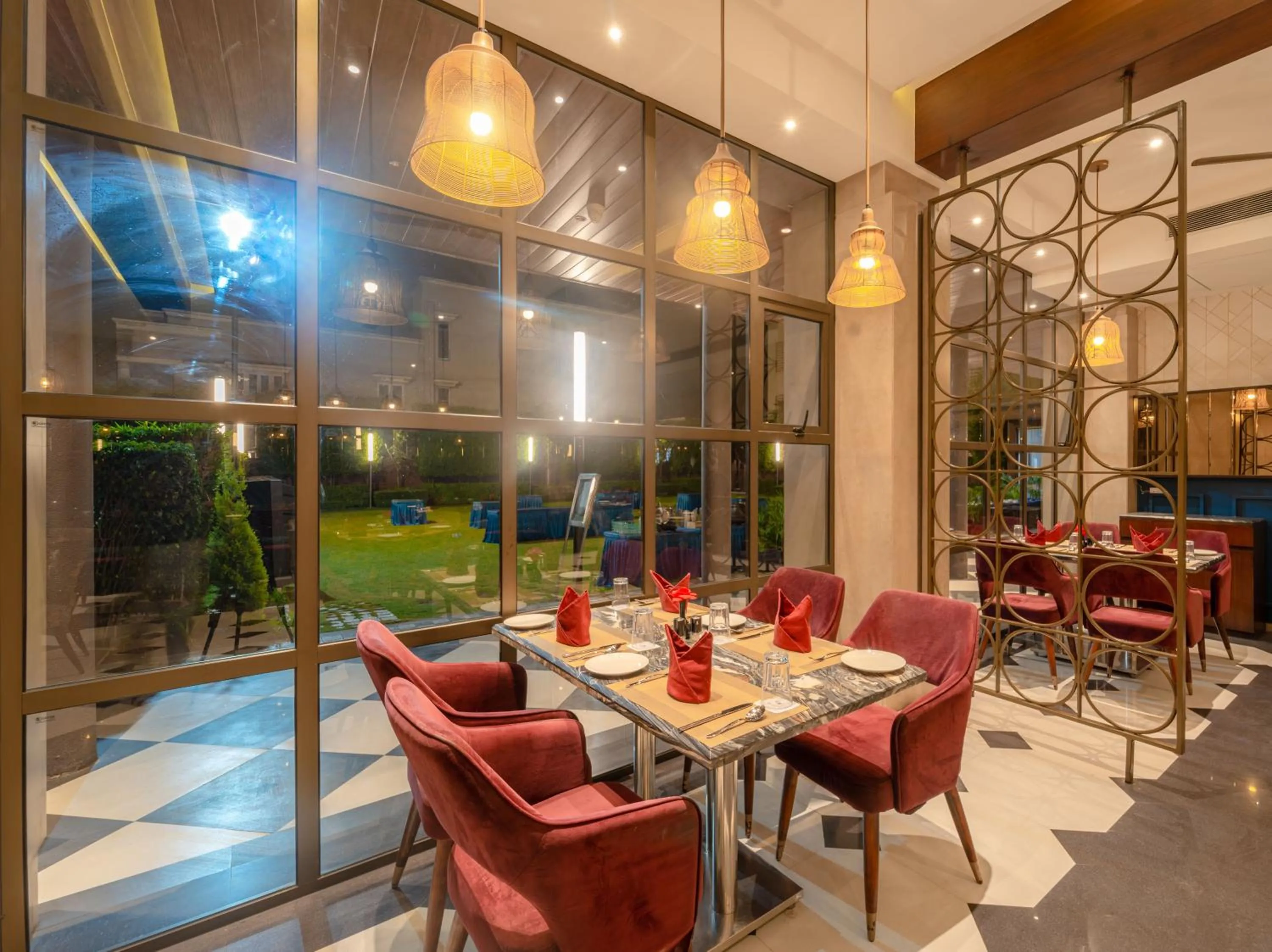 Restaurant/places to eat in Enrise by Sayaji Harda