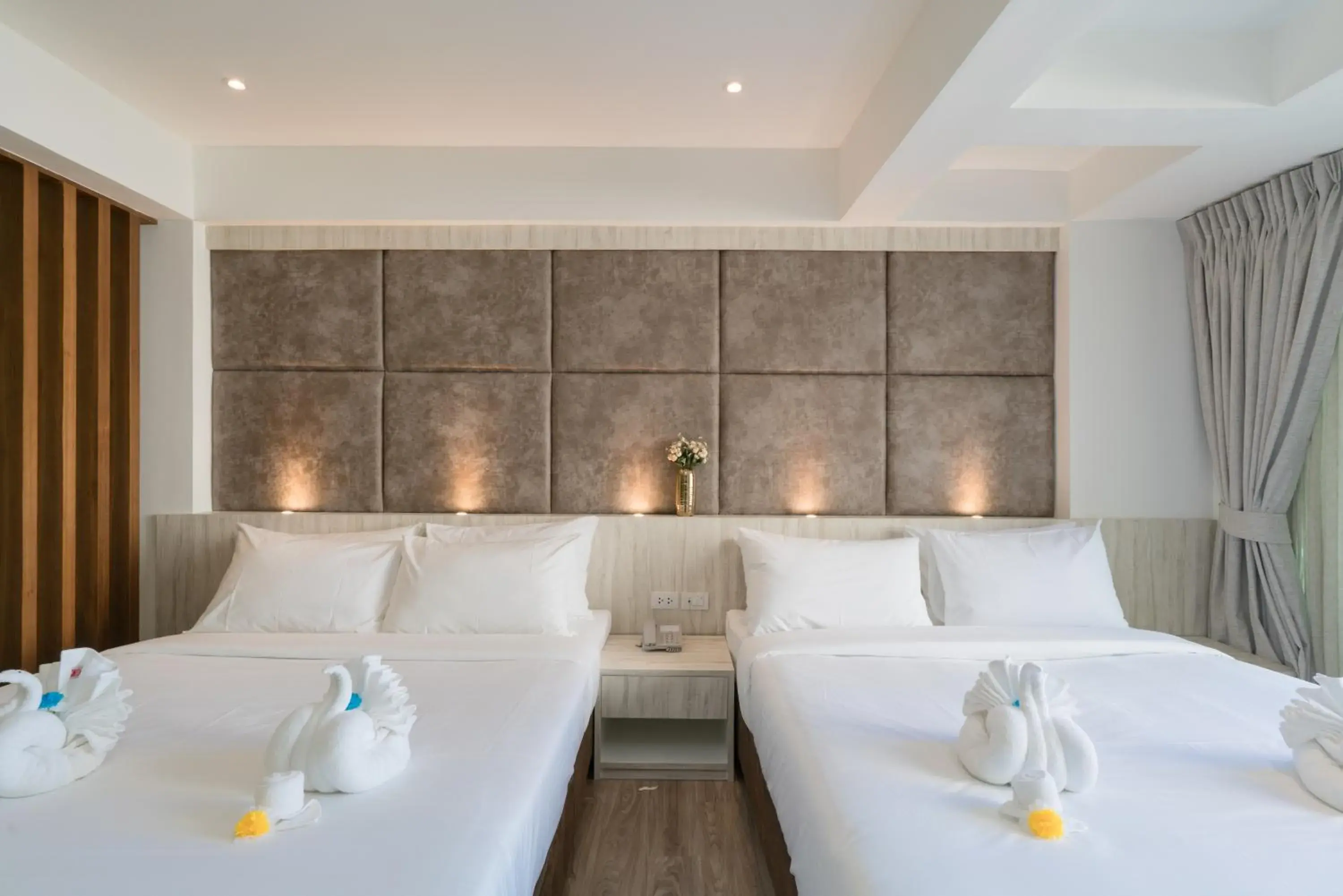 Property building, Bed in Destination Patong Property building, Bed in Destination Patong