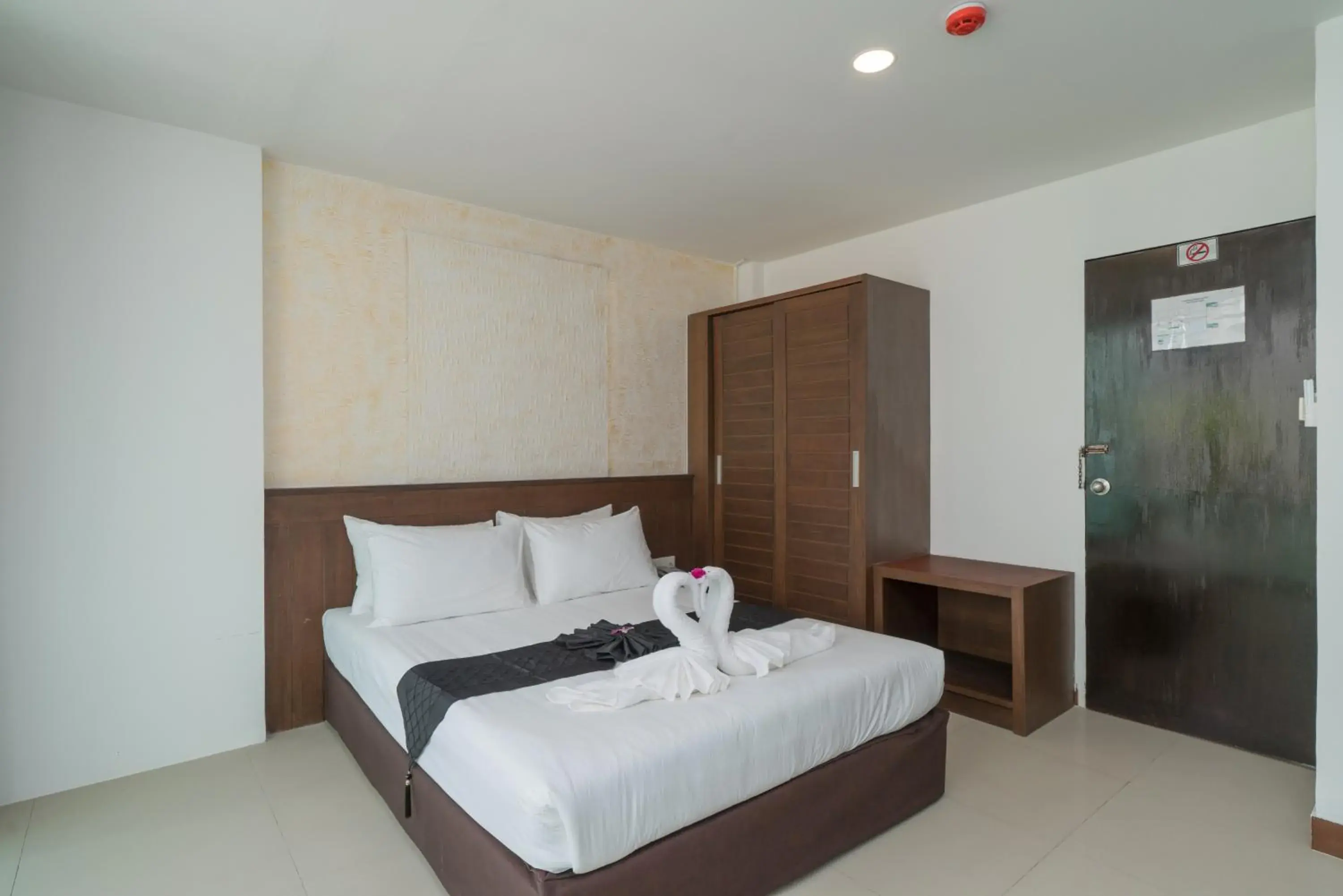 Double Room with Balcony in Destination Patong Double Room with Balcony in Destination Patong