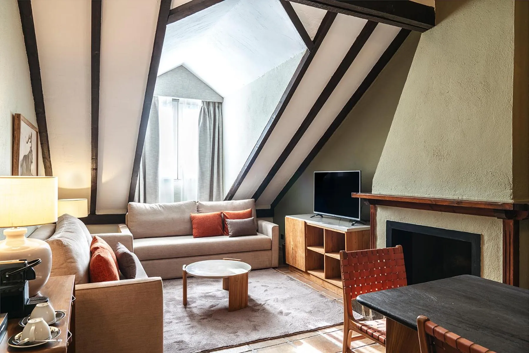 Living room in Vincci Selección Rumaykiyya