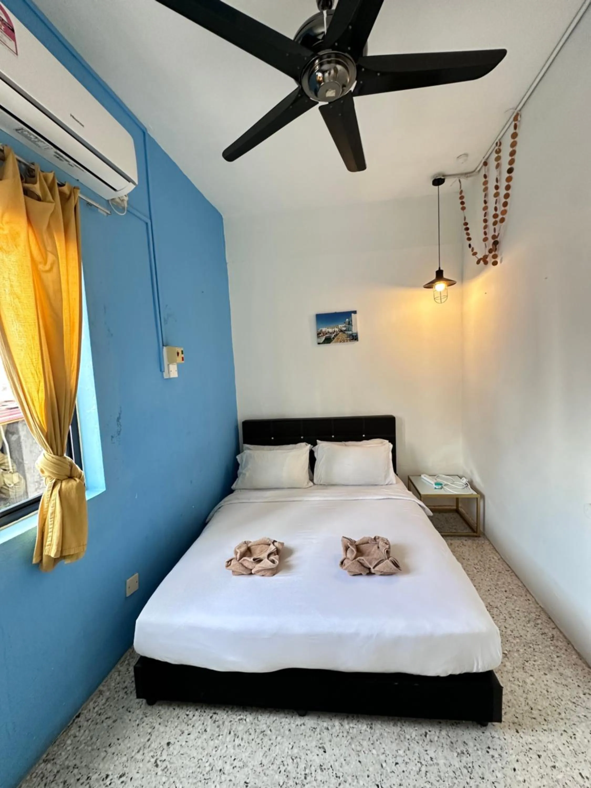 Bed in Mac Inn 94