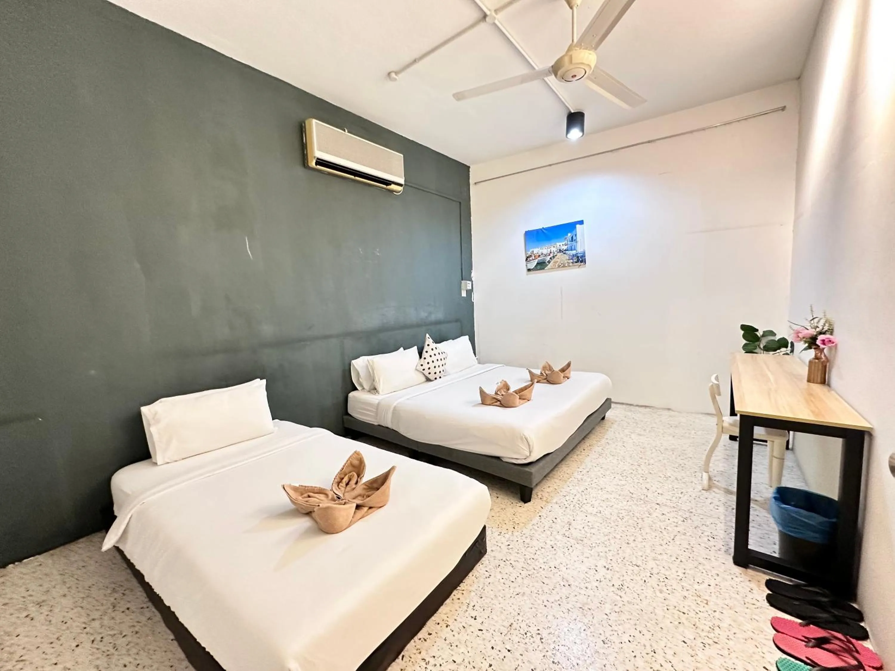 Bed in Mac Inn 94