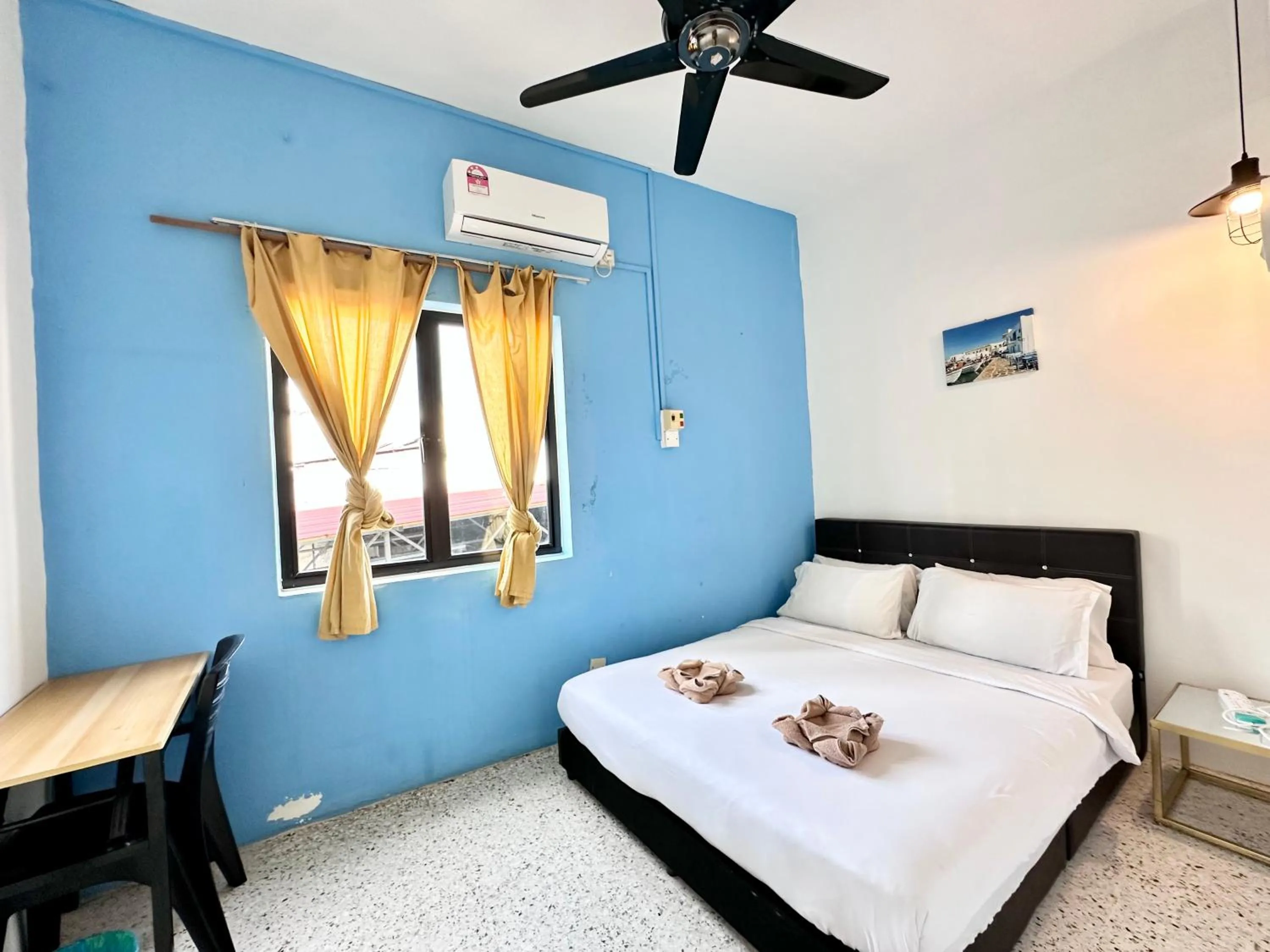 Bed in Mac Inn 94
