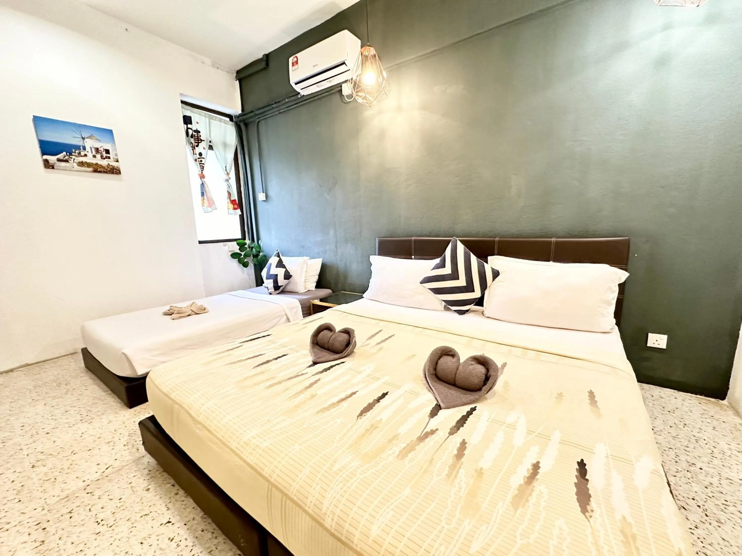 Bed in Mac Inn 94
