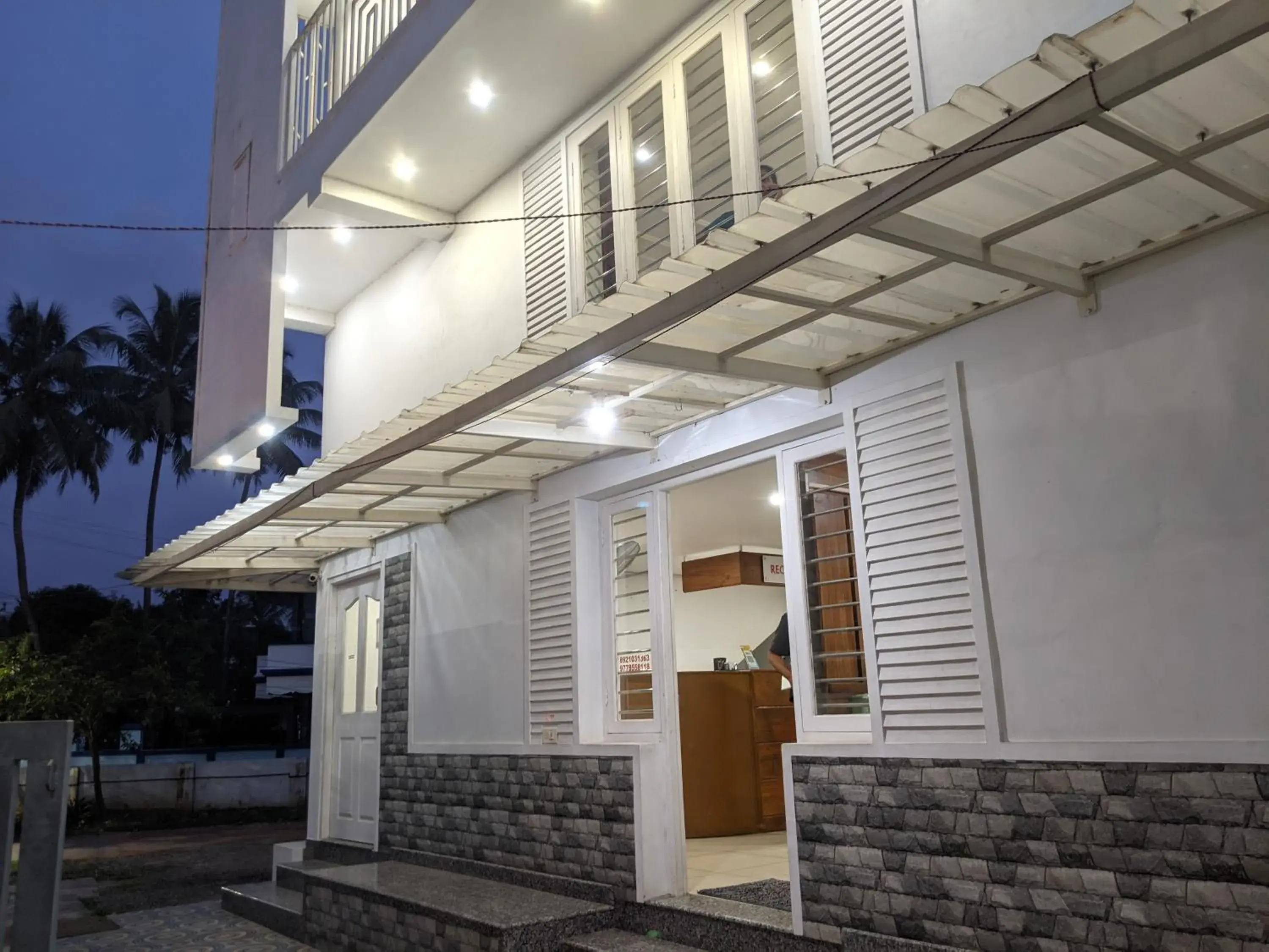 Facade/entrance in Green View Executive Stay's Facade/entrance in Green View Executive Stay's