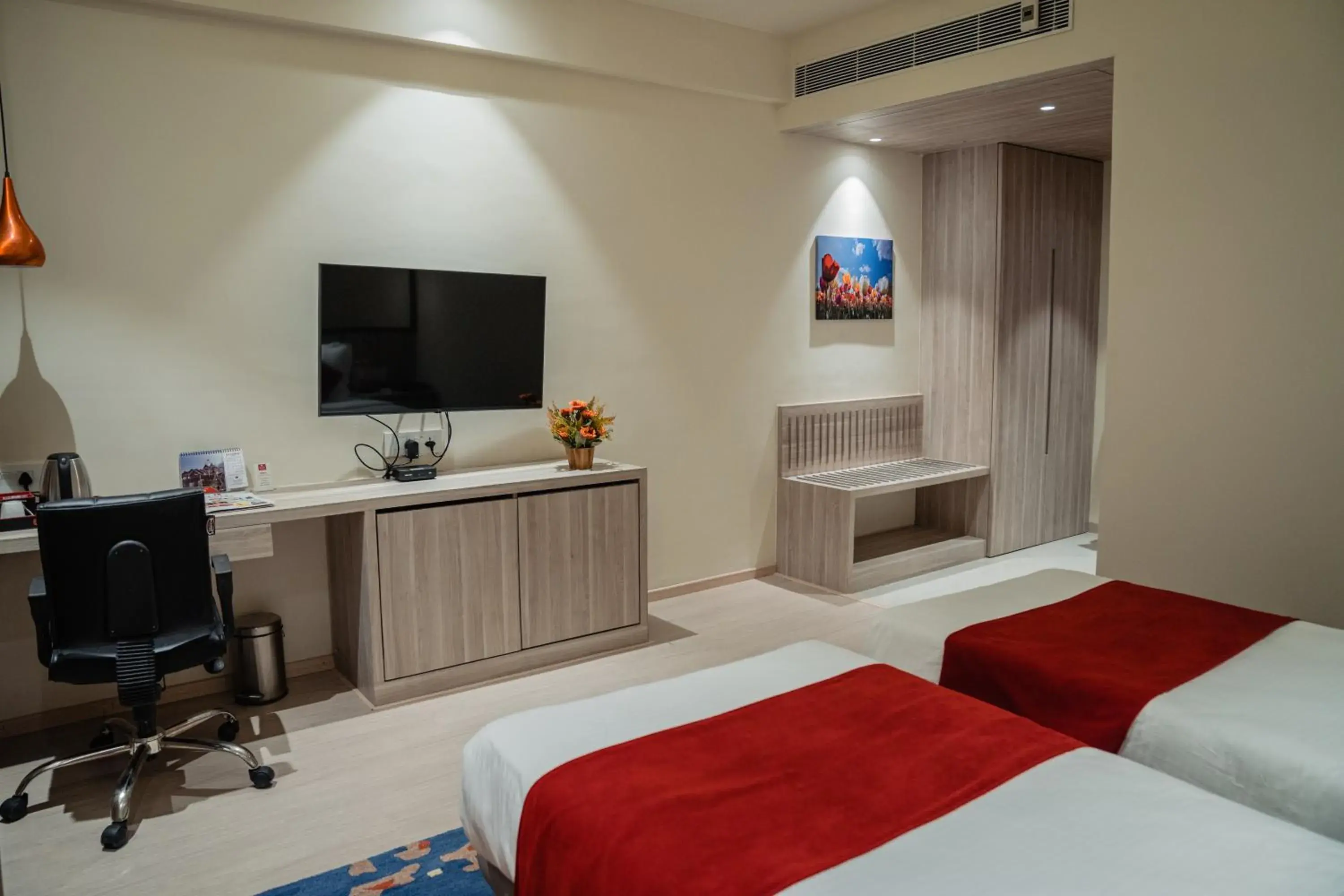 Bedroom, Bed in Lords Inn Rajkot Bedroom, Bed in Lords Inn Rajkot