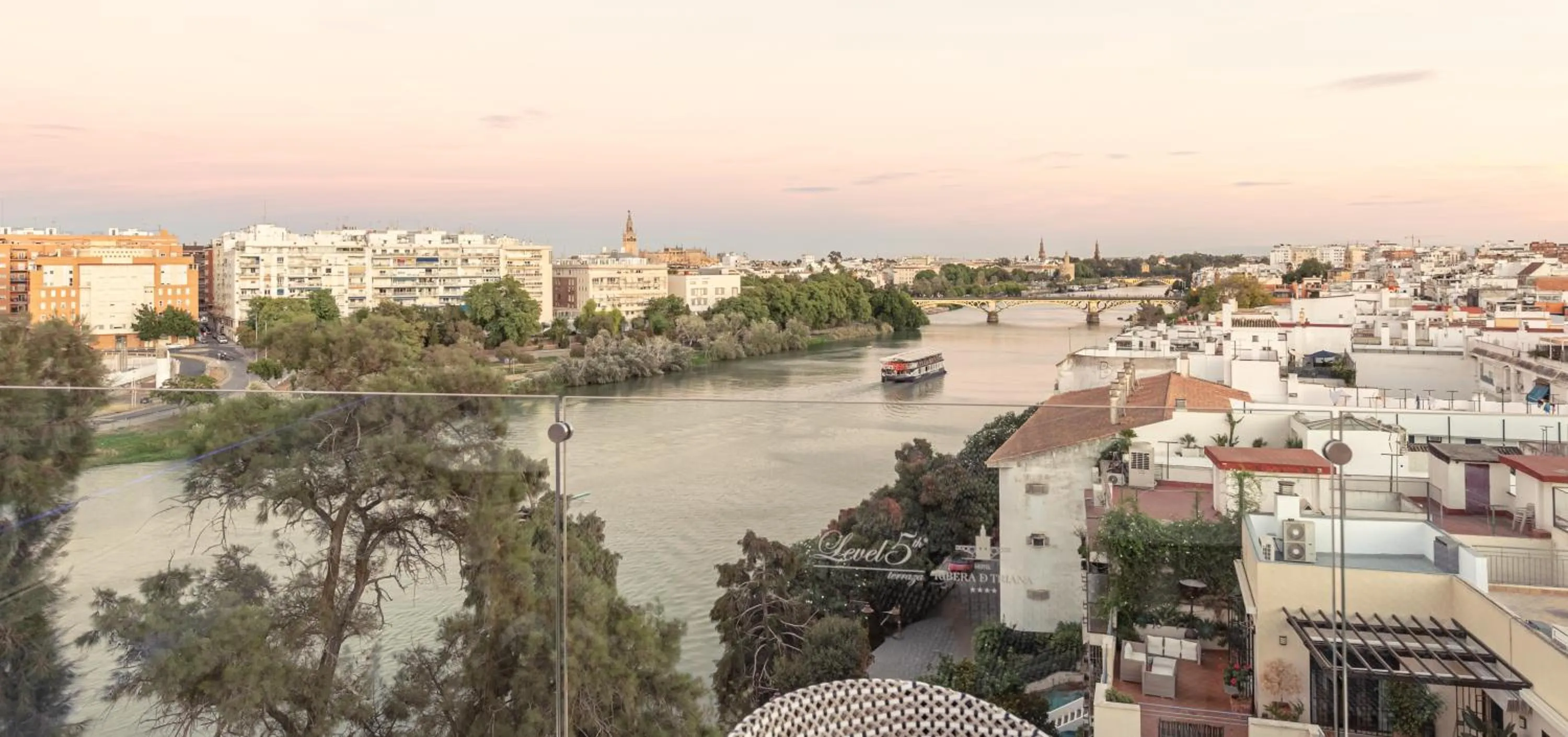 Balcony/Terrace in Ribera de Triana Hotel