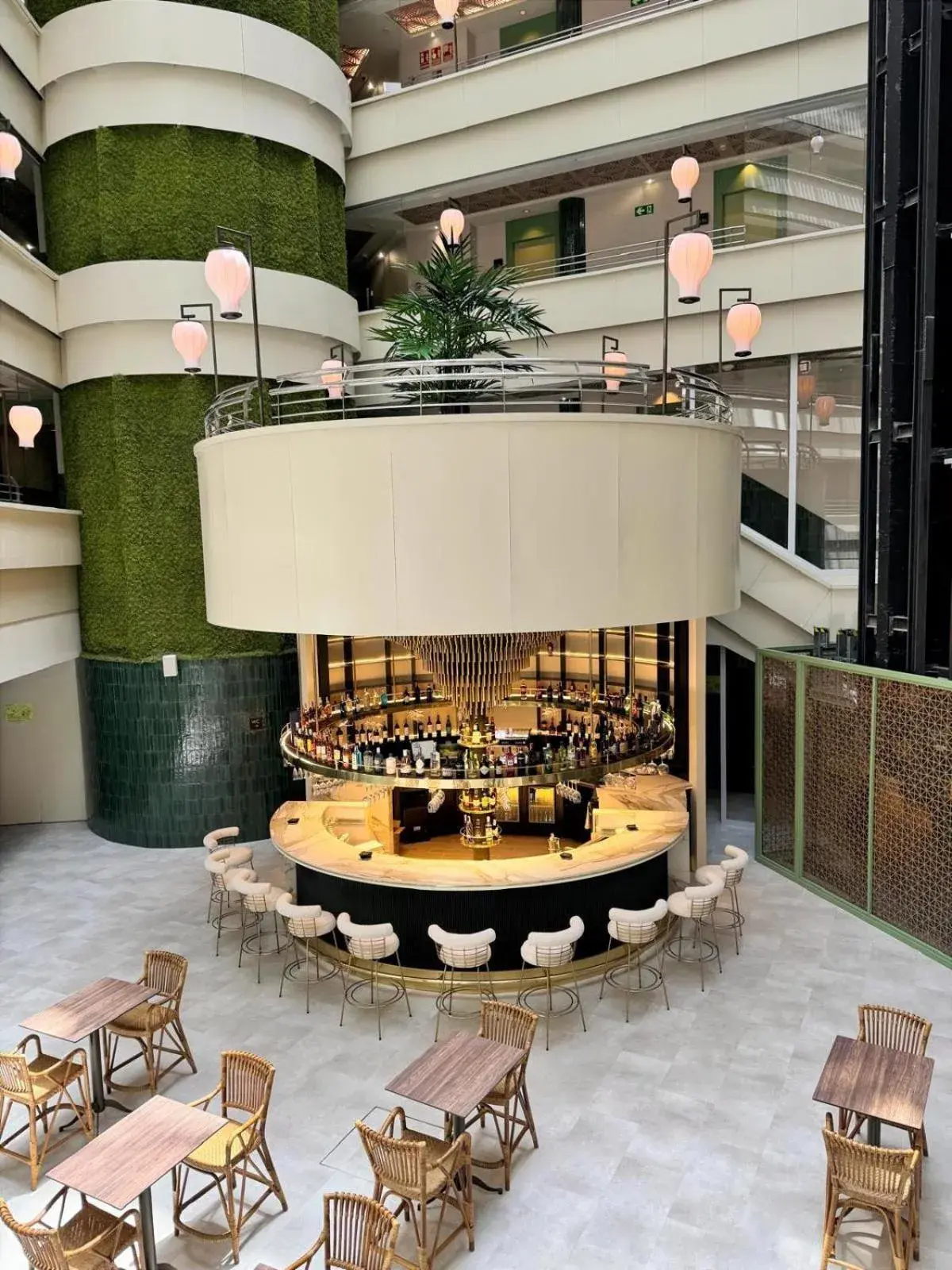 Lounge or bar in Ribera de Triana Hotel Lounge or bar in Ribera de Triana Hotel