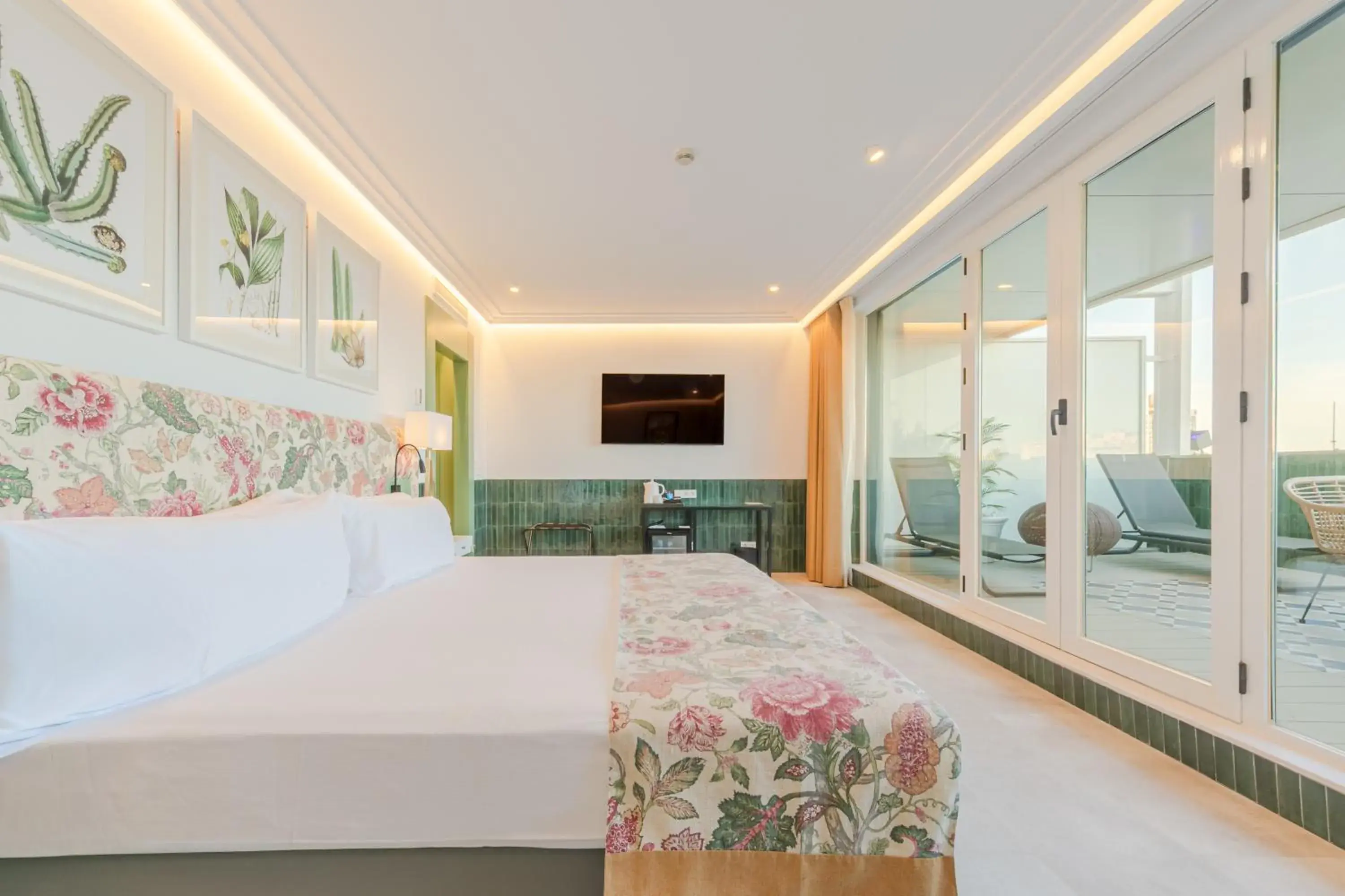 Superior Room with Terrace in Ribera de Triana Hotel Superior Room with Terrace in Ribera de Triana Hotel