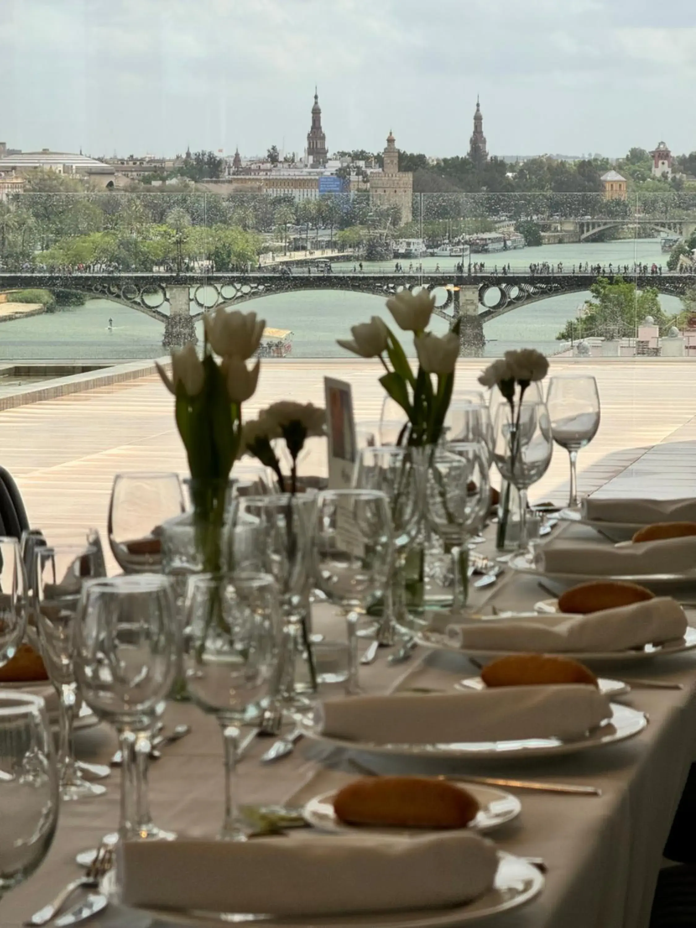 Restaurant/places to eat in Ribera de Triana Hotel Restaurant/places to eat in Ribera de Triana Hotel