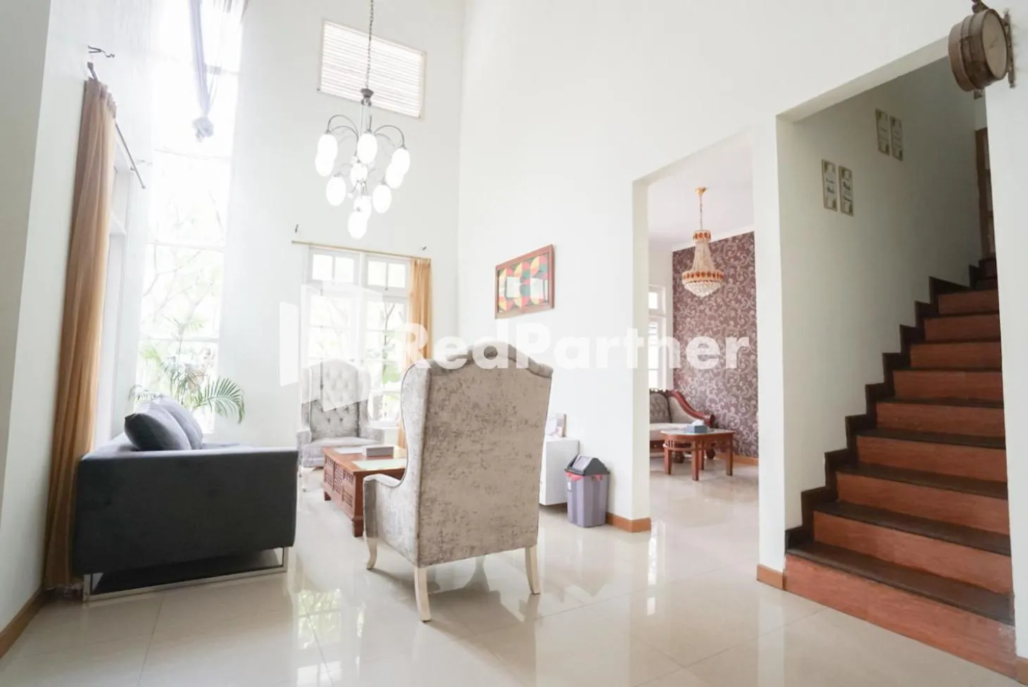 Living room in Fazza Syariah Mitra RedDoorz